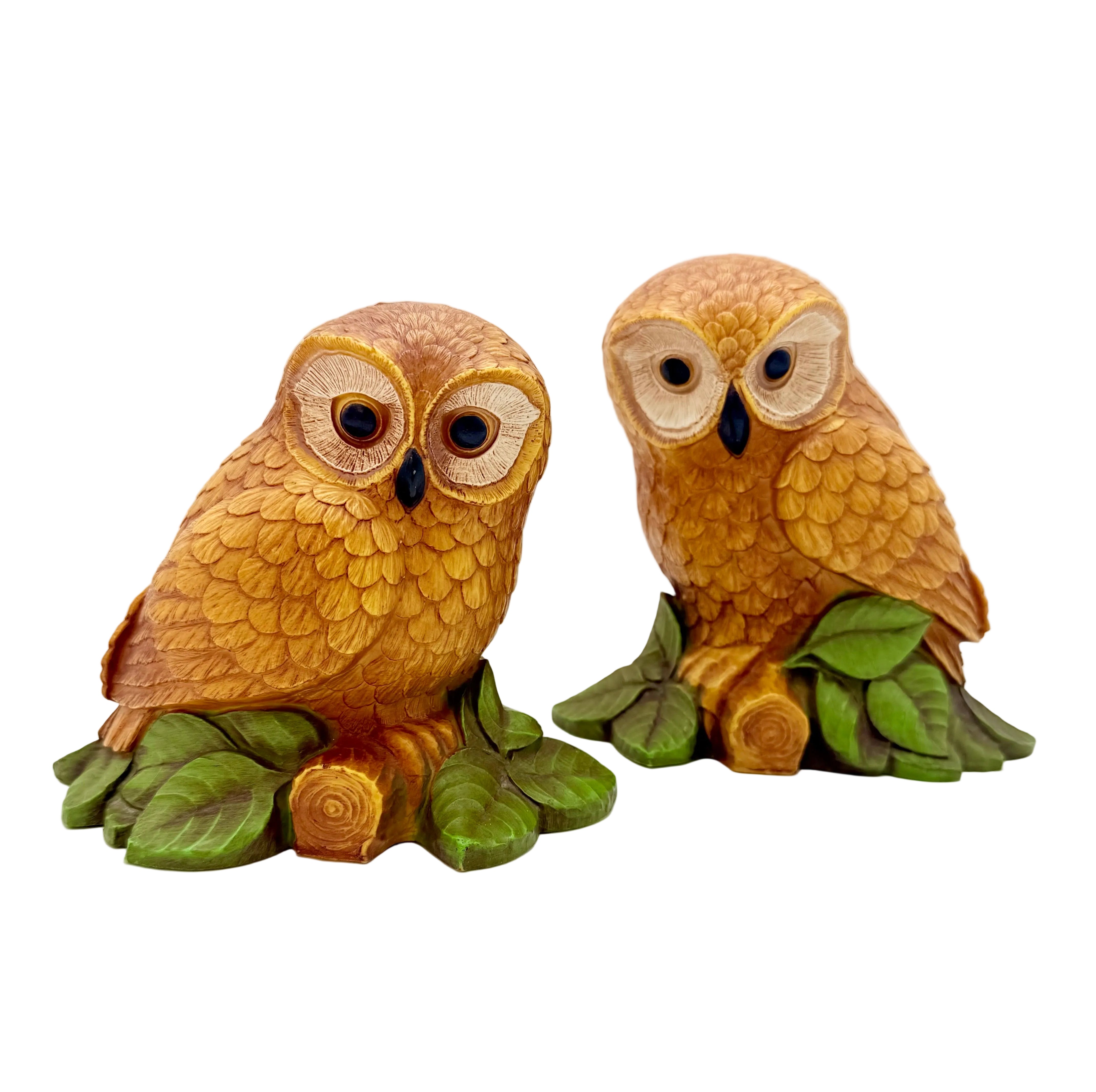 VINTAGE OWL FIGURINES PAIR | COTTAGECORE WOODLAND RESIN OWLS | LARGE AND SMALL DECORATIVE OWL SET