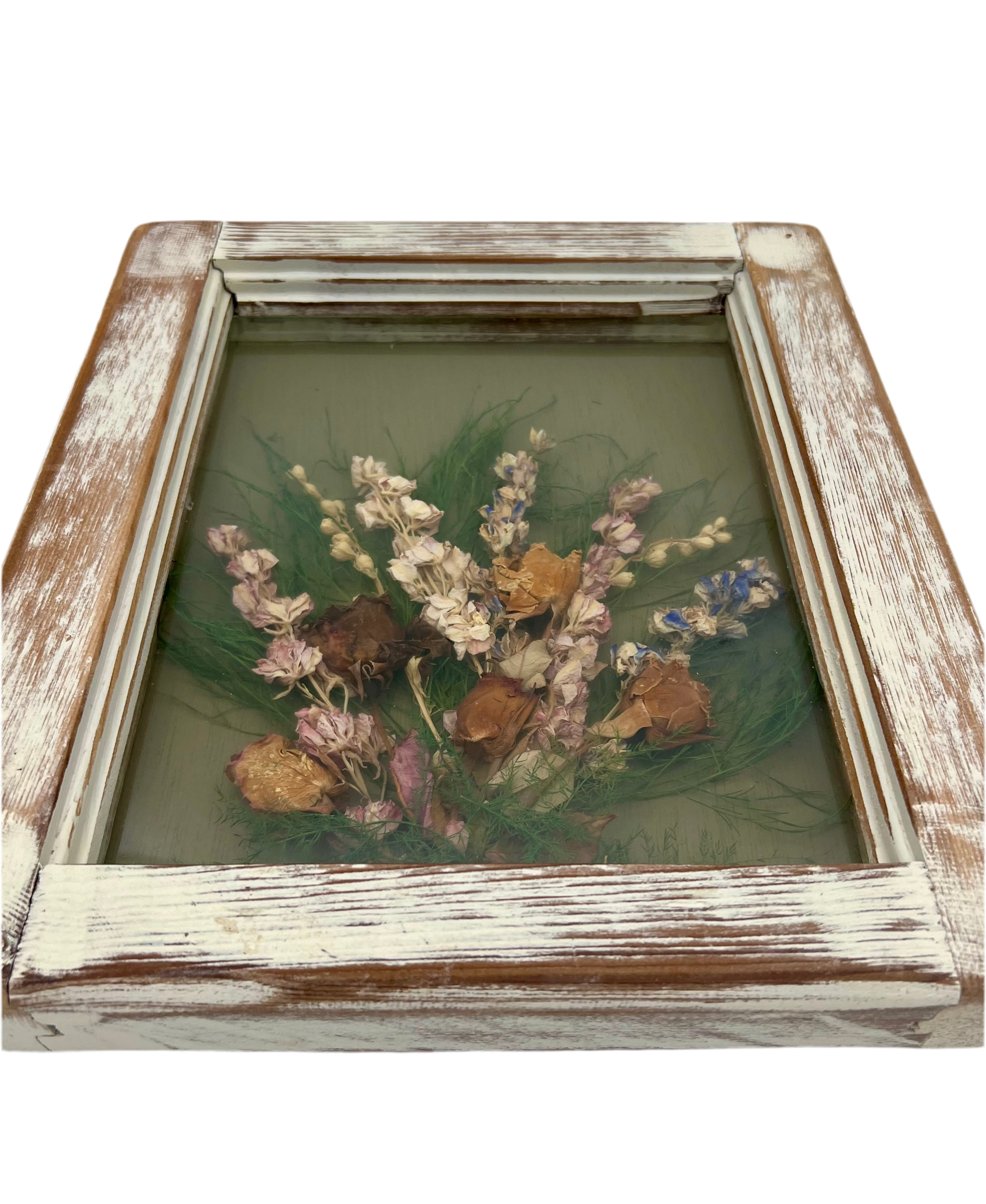 VINTAGE 1970s–1980s DRIED FLOWER SHADOW BOX WITH DISTRESSED WOOD FRAME