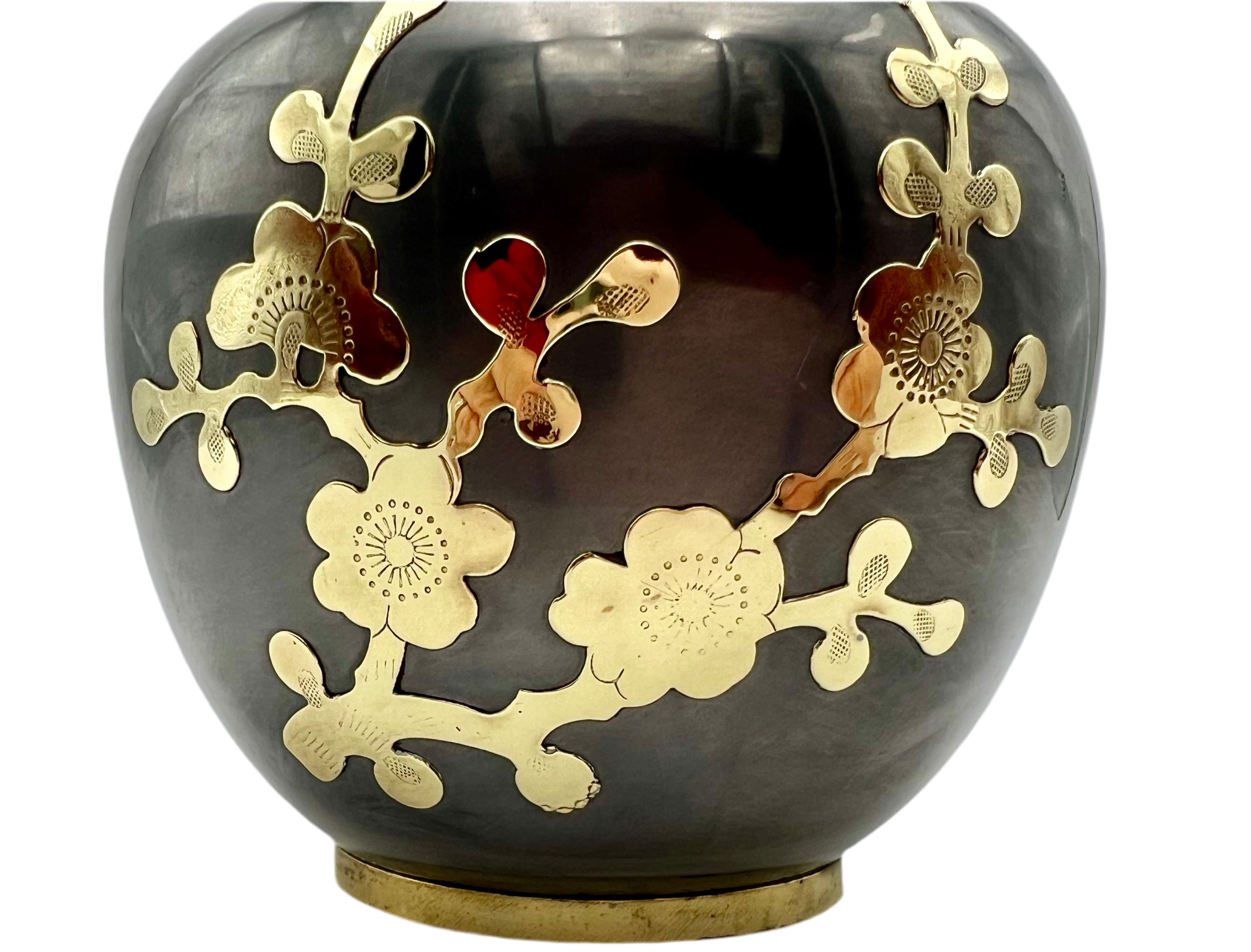 VINTAGE BLACK & GOLD FLORAL LIDDED JAR — CHINOISERIE BRASS DECOR