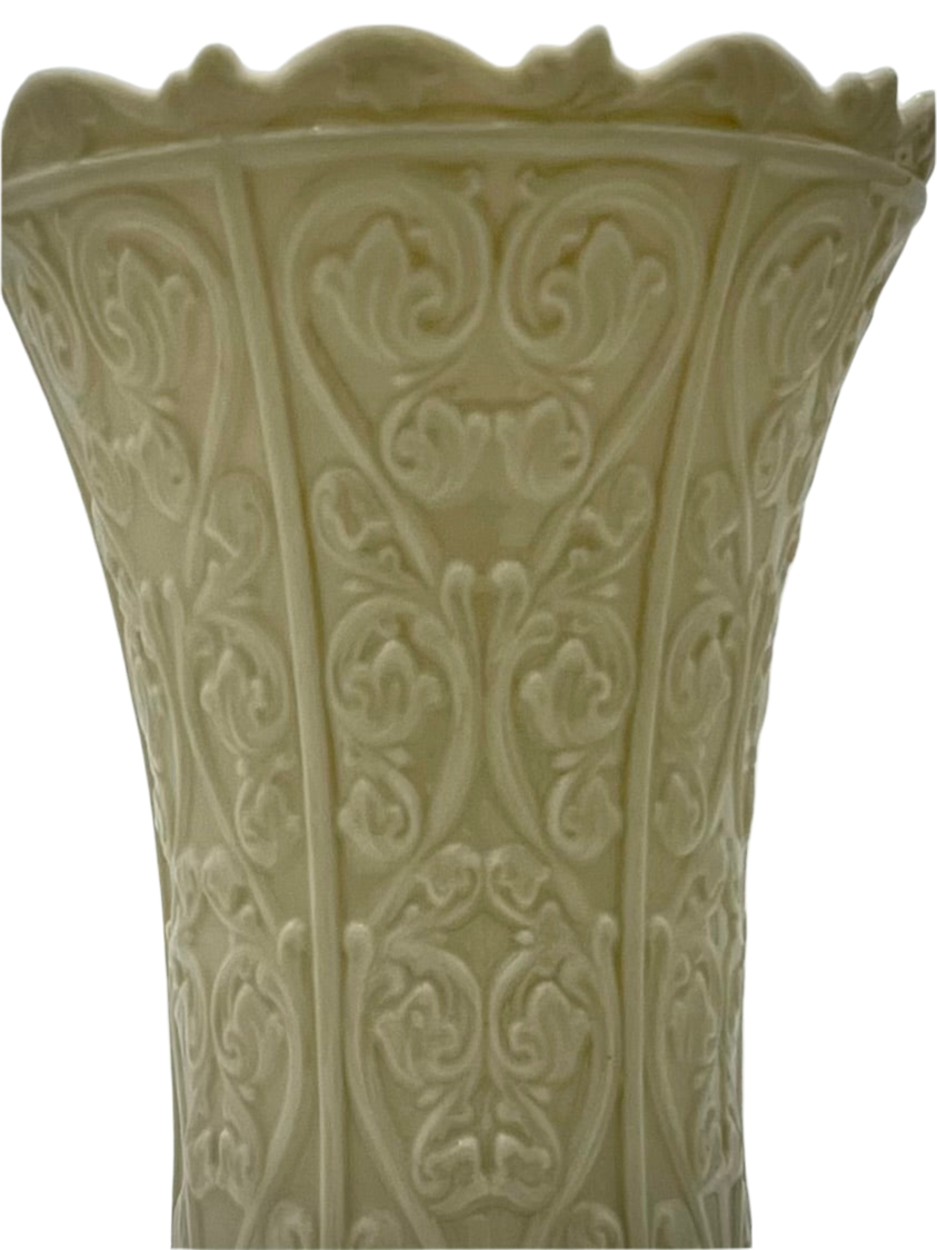 VINTAGE LENOX IVORY EMBOSSED PORCELAIN VASE – SCALLOPED RIM, RAISED FLORAL SCROLL DESIGN, 1930s–1950s MADE IN USA