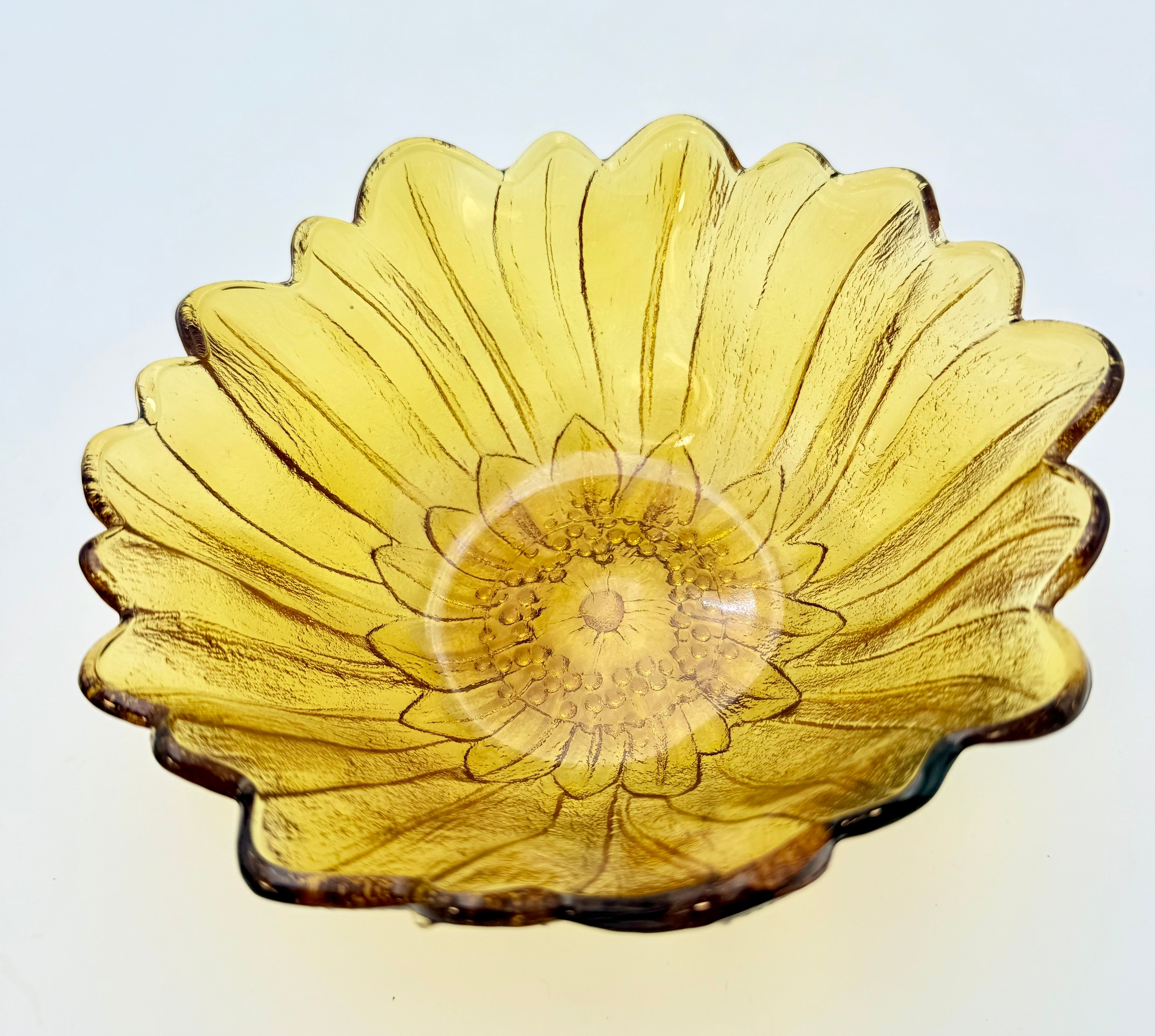 VINTAGE YELLOW SUNFLOWER GLASS BOWL/MID CENTURY CATCHALL DISH