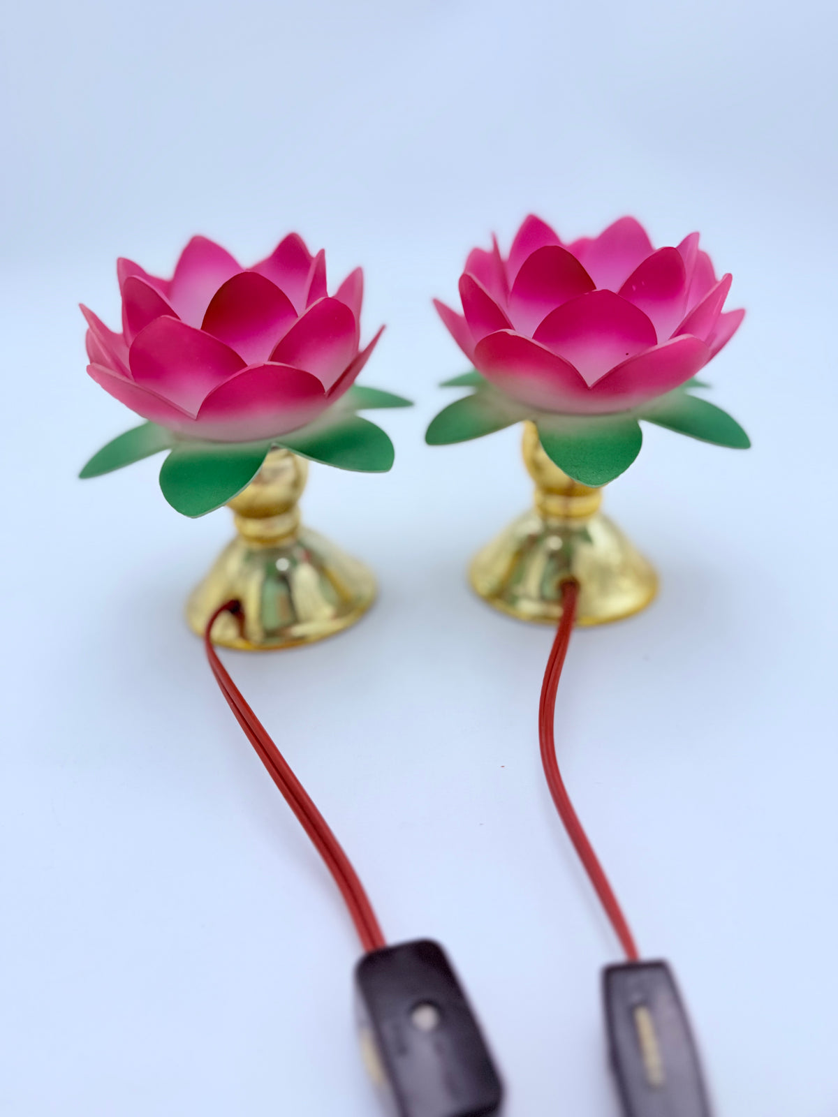 Vintage Pink Lotus Flower Boudoir Lamps Pair | Mid-Century Lucite Style Floral Accent Lights