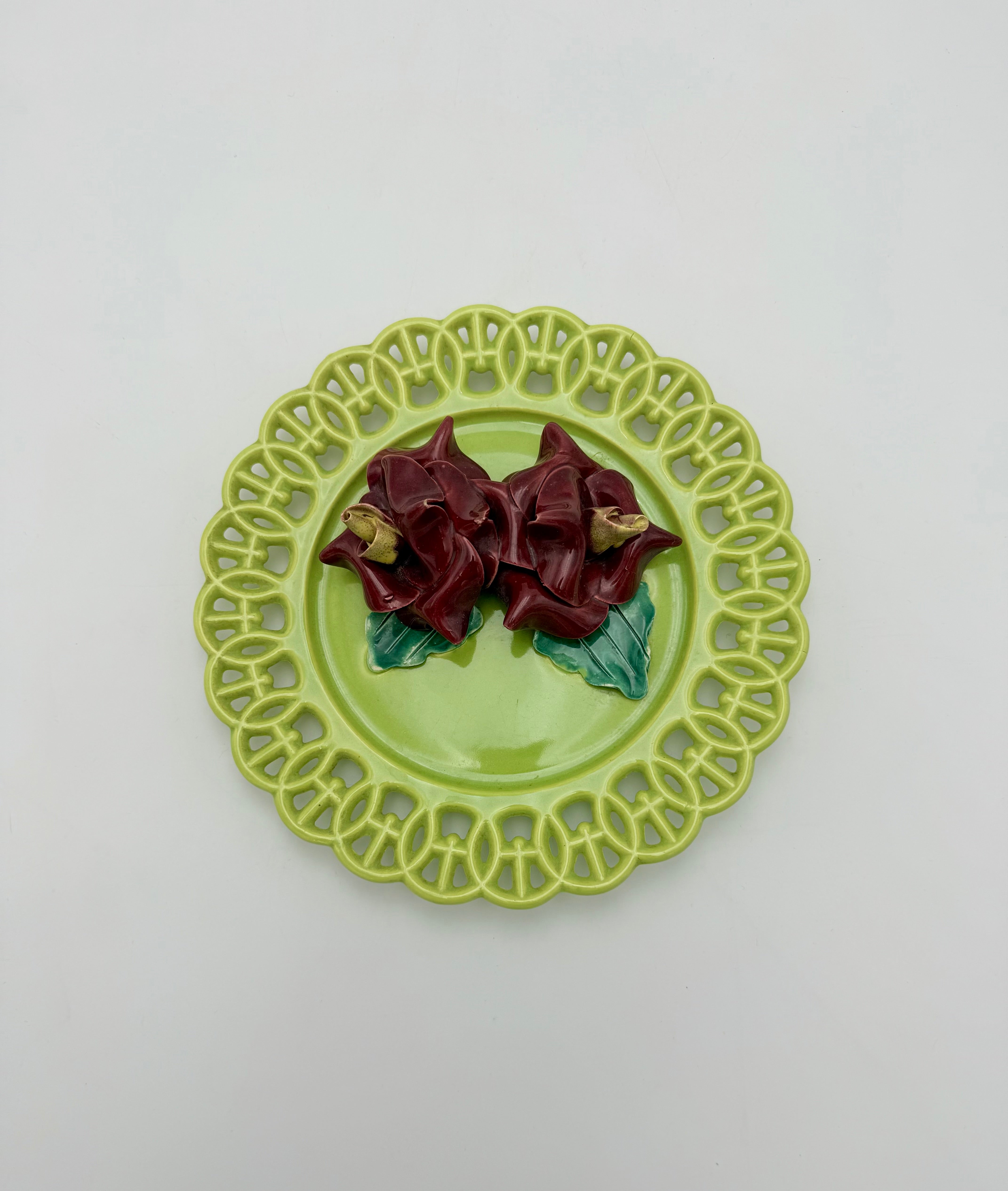 VINTAGE ITALIAN CAPODIMONTE–STYLE RETICULATED WALL PLAQUE
