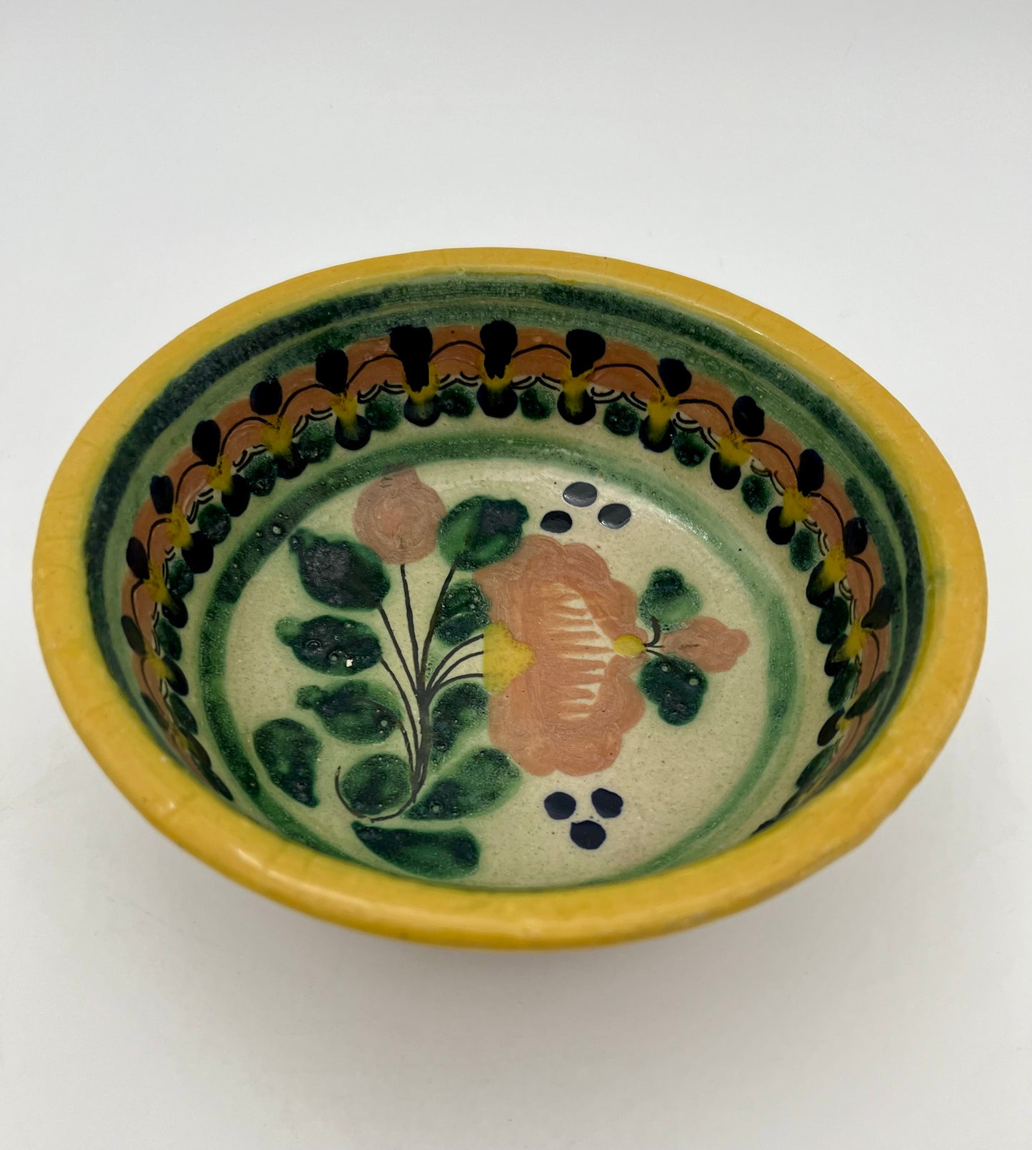 VINTAGE POTTERY SIGNED MEXICAN GUACAMOLE SERVING BOWL
