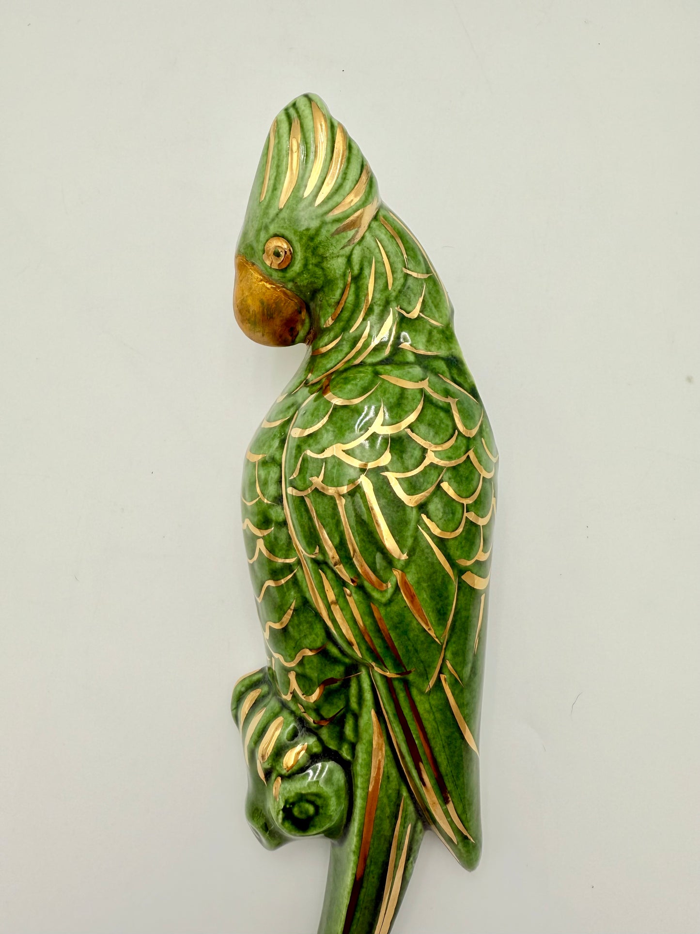 VINTAGE CERAMIC PARROT WALL POCKET