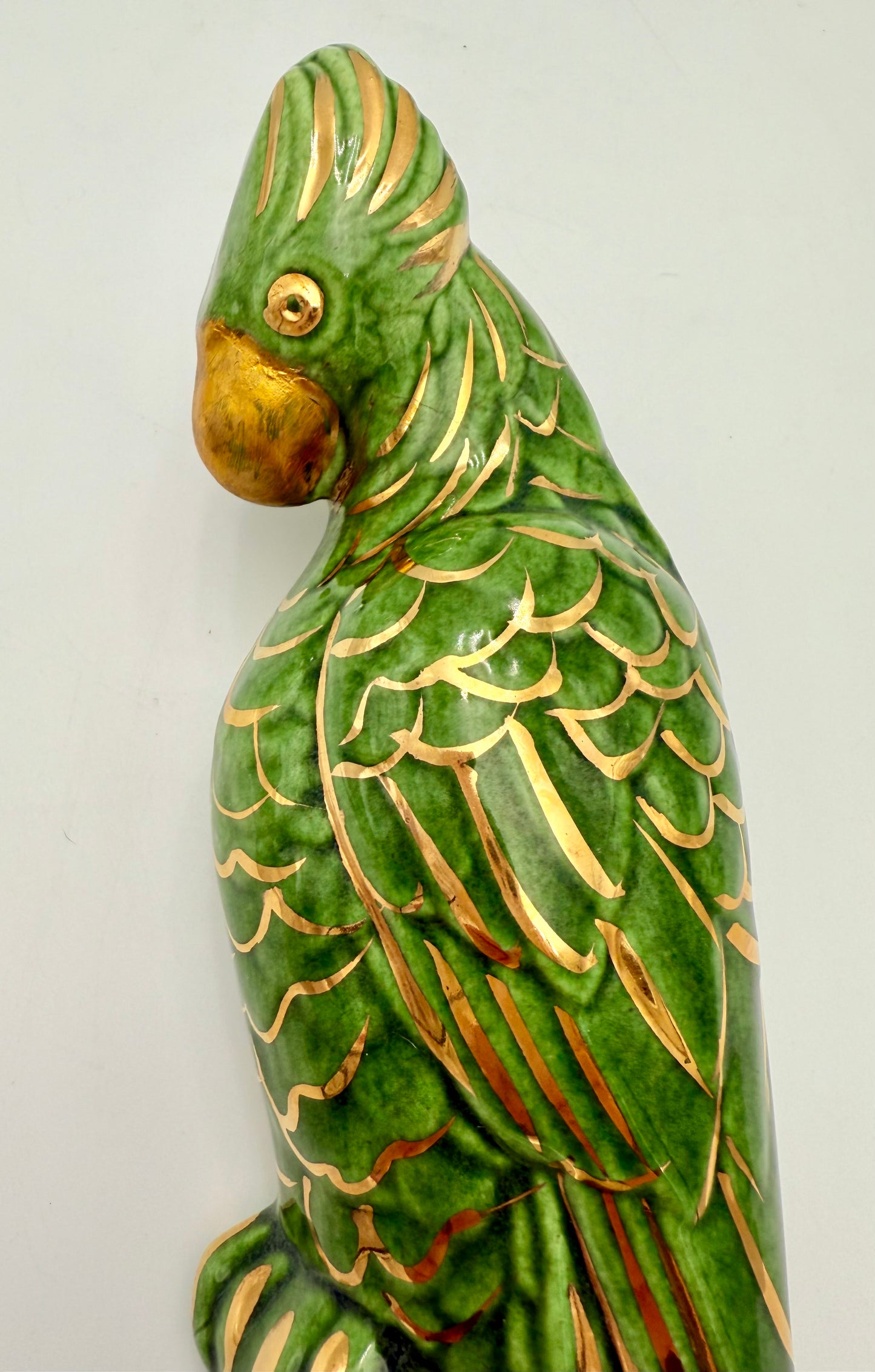 VINTAGE CERAMIC PARROT WALL POCKET