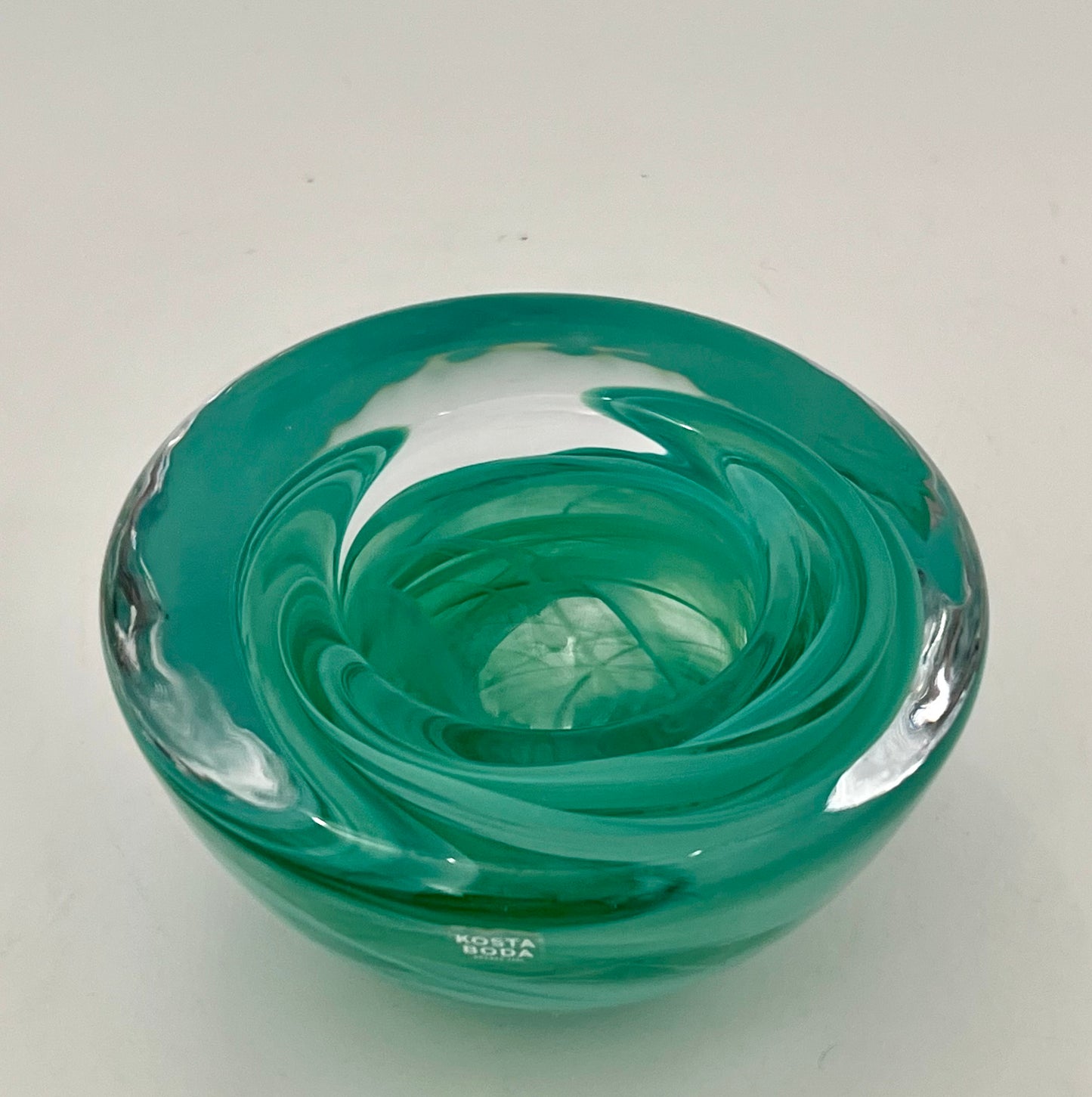 VINTAGE TEAL KOSTA BODA TEA LIGHT MOUTH BLOWN GLASS CANDLE HOLDER