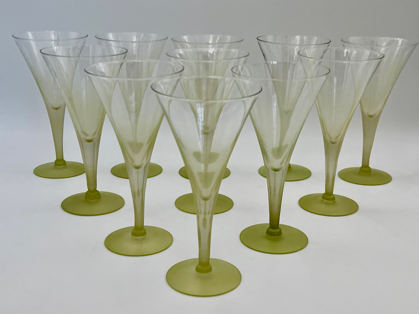 1950s DOROTHY THORPE WINE GLASSES SET OF 11