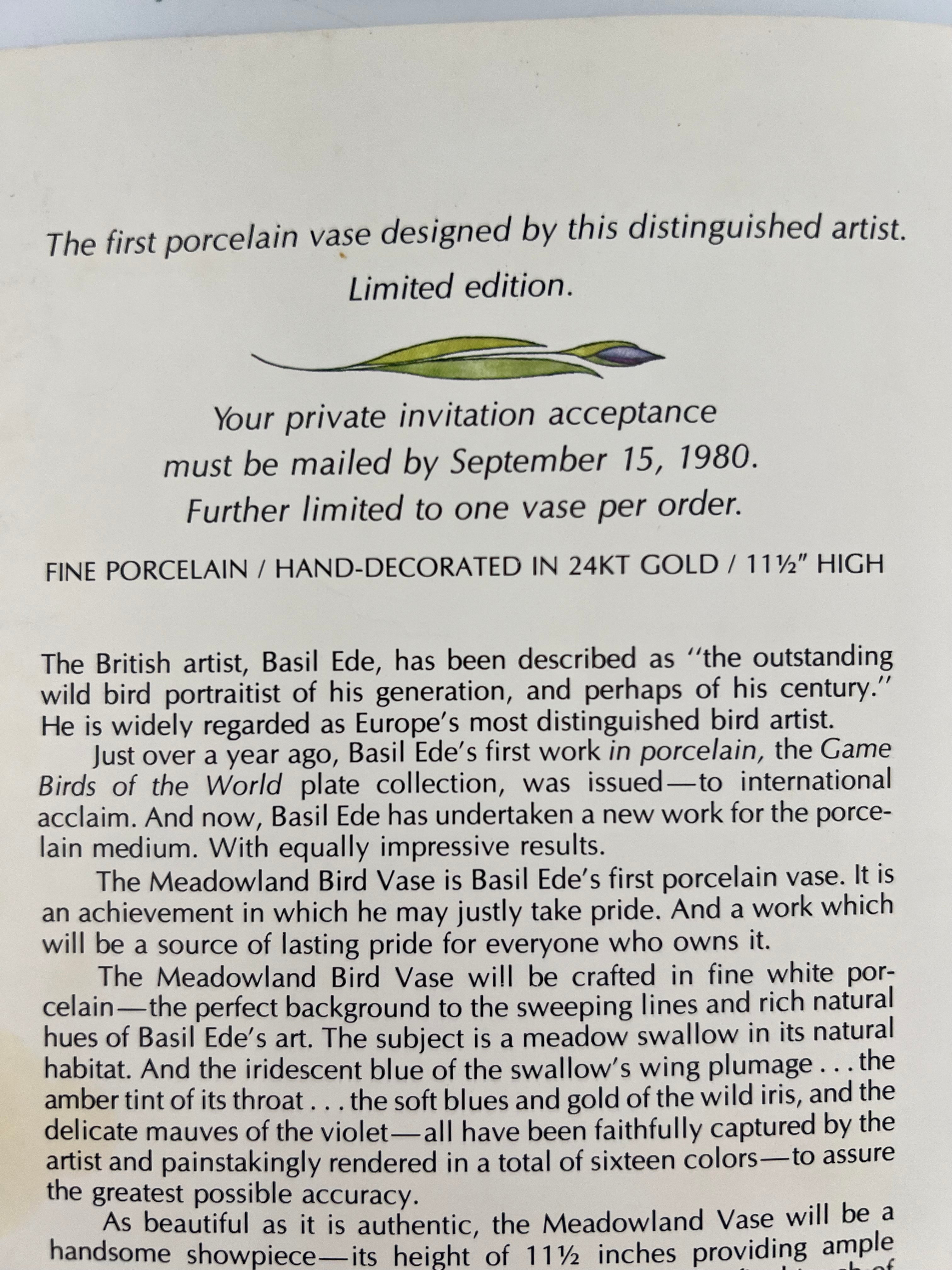 THE MEADOWLAND BIRD VASE BY BASIL EDE – 1980 FRANKLIN PORCELAIN – LIMITED EDITION WITH ORIGINAL PAPERWORK & STAND