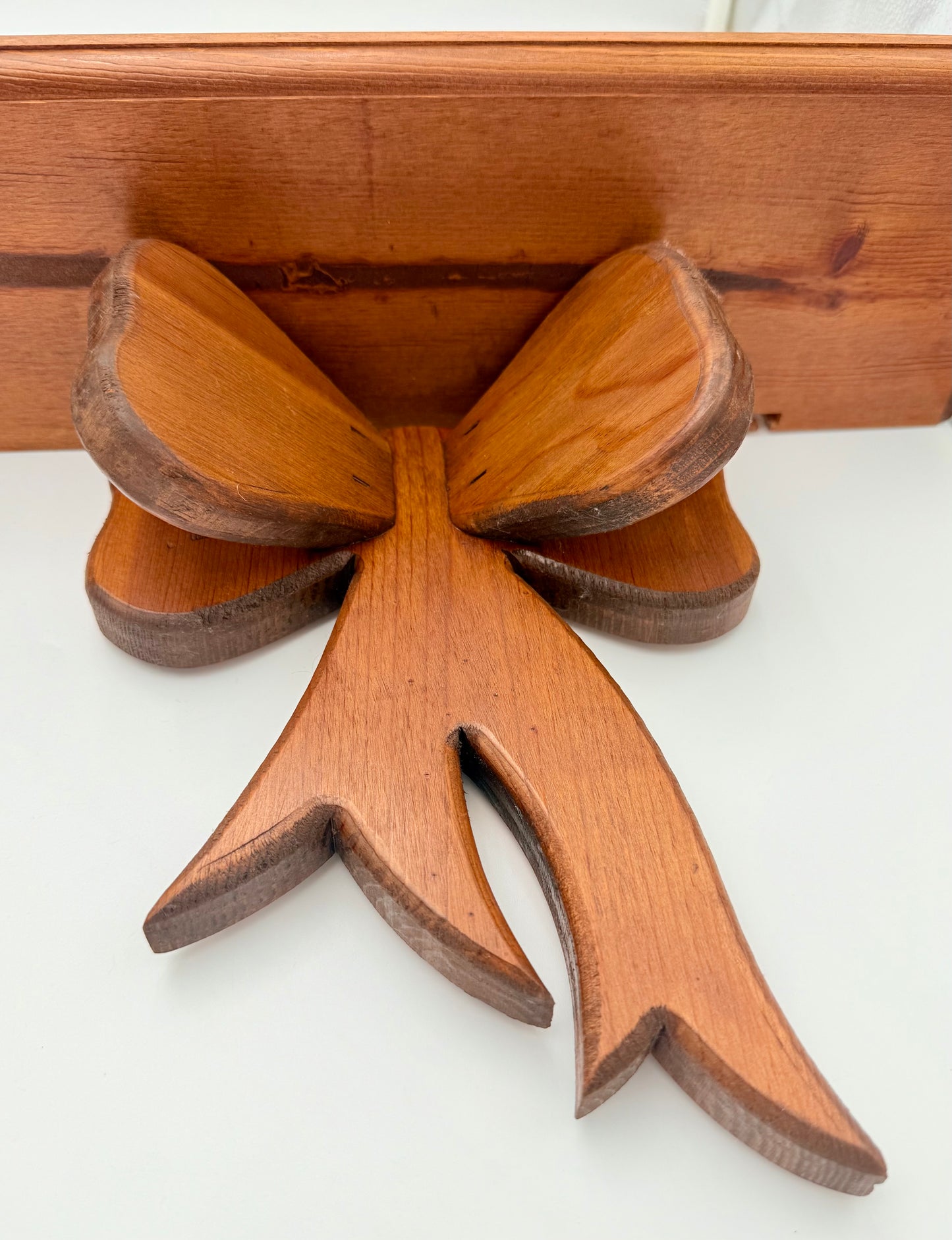 VINTAGE WOOD BOW WALL SHELF