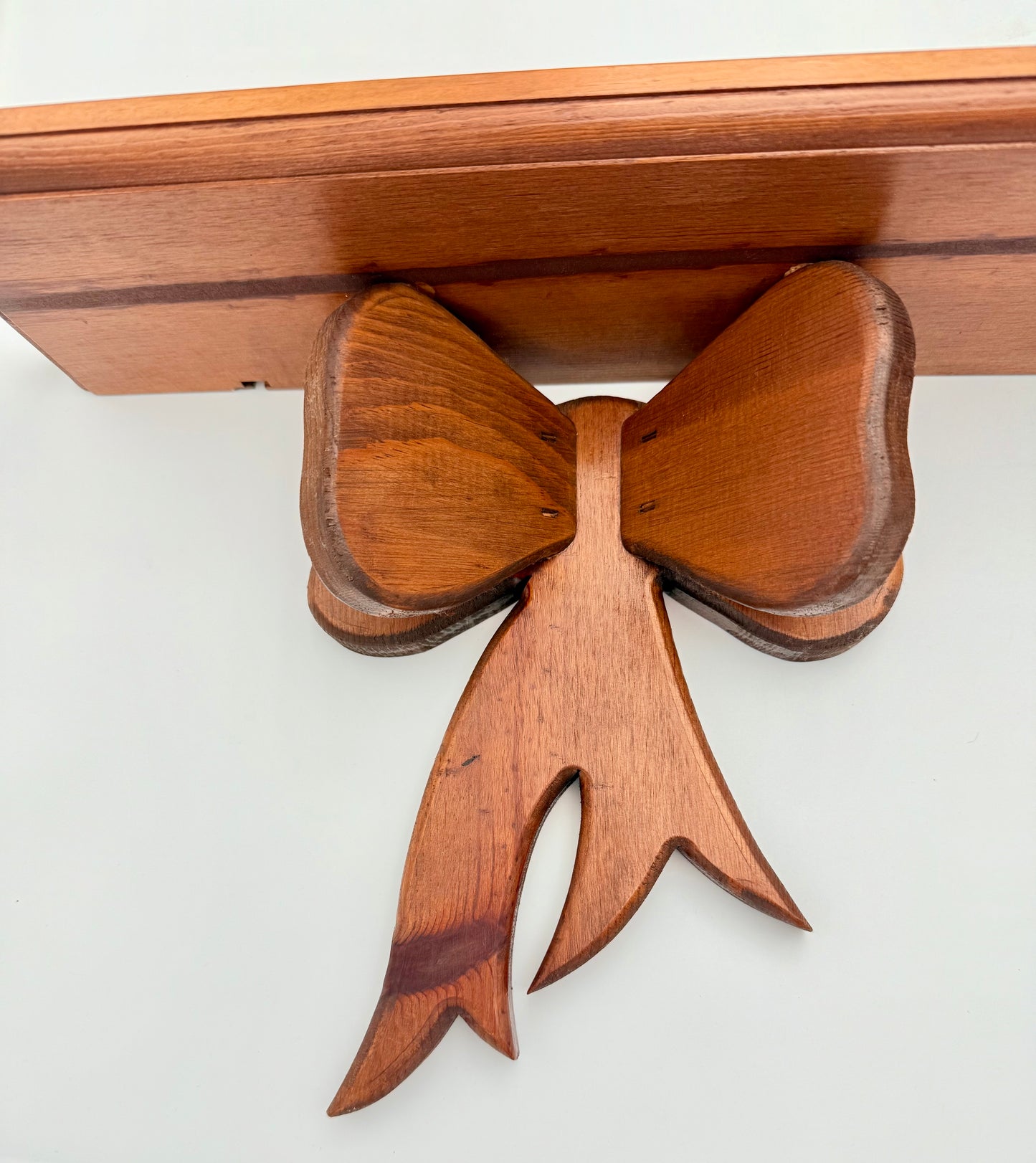 VINTAGE WOOD BOW WALL SHELF