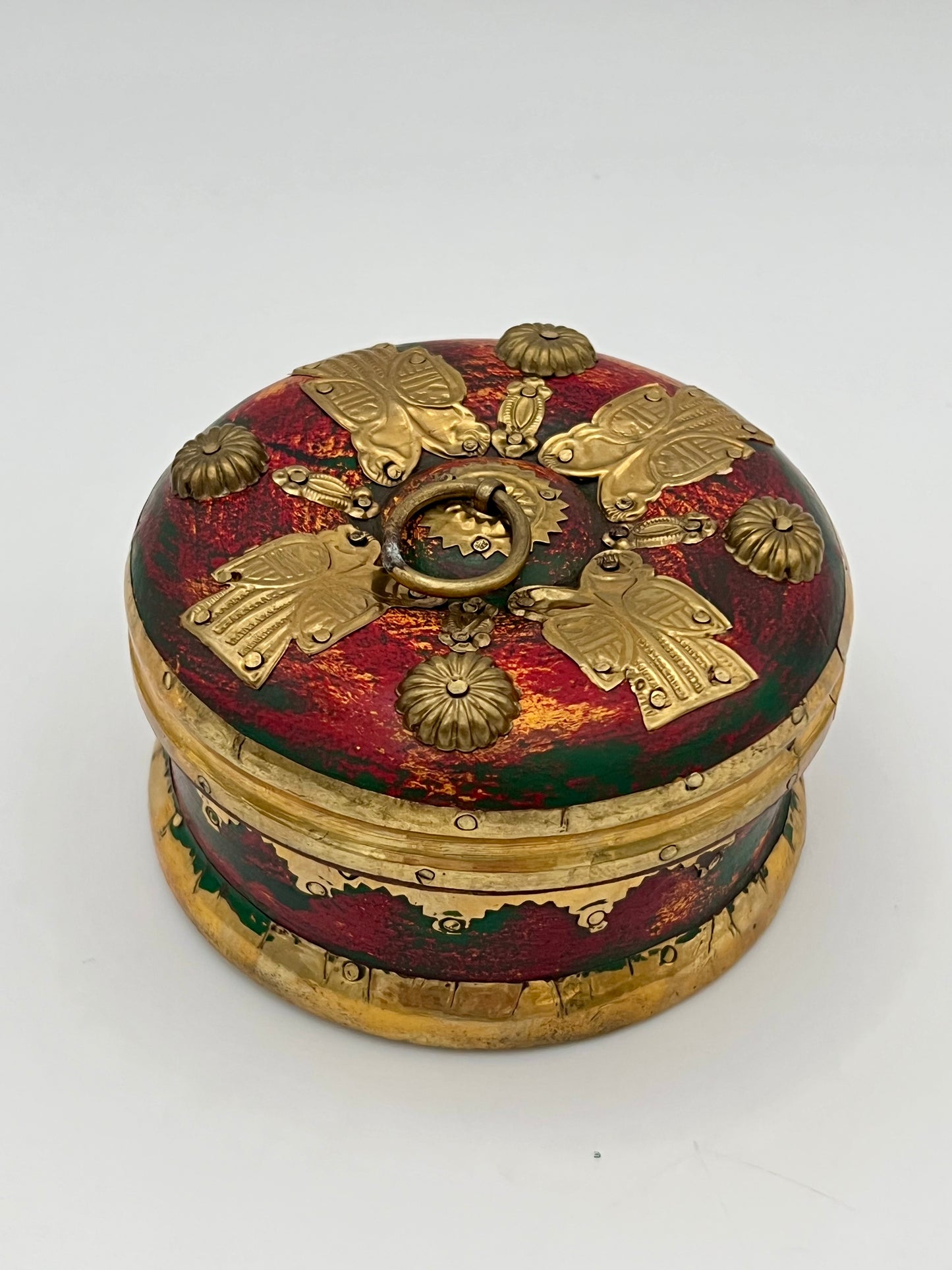 VINTAGE ORNATE BUTTERFLY GILDED WOOD RED AND GOLD TRINKET BOX
