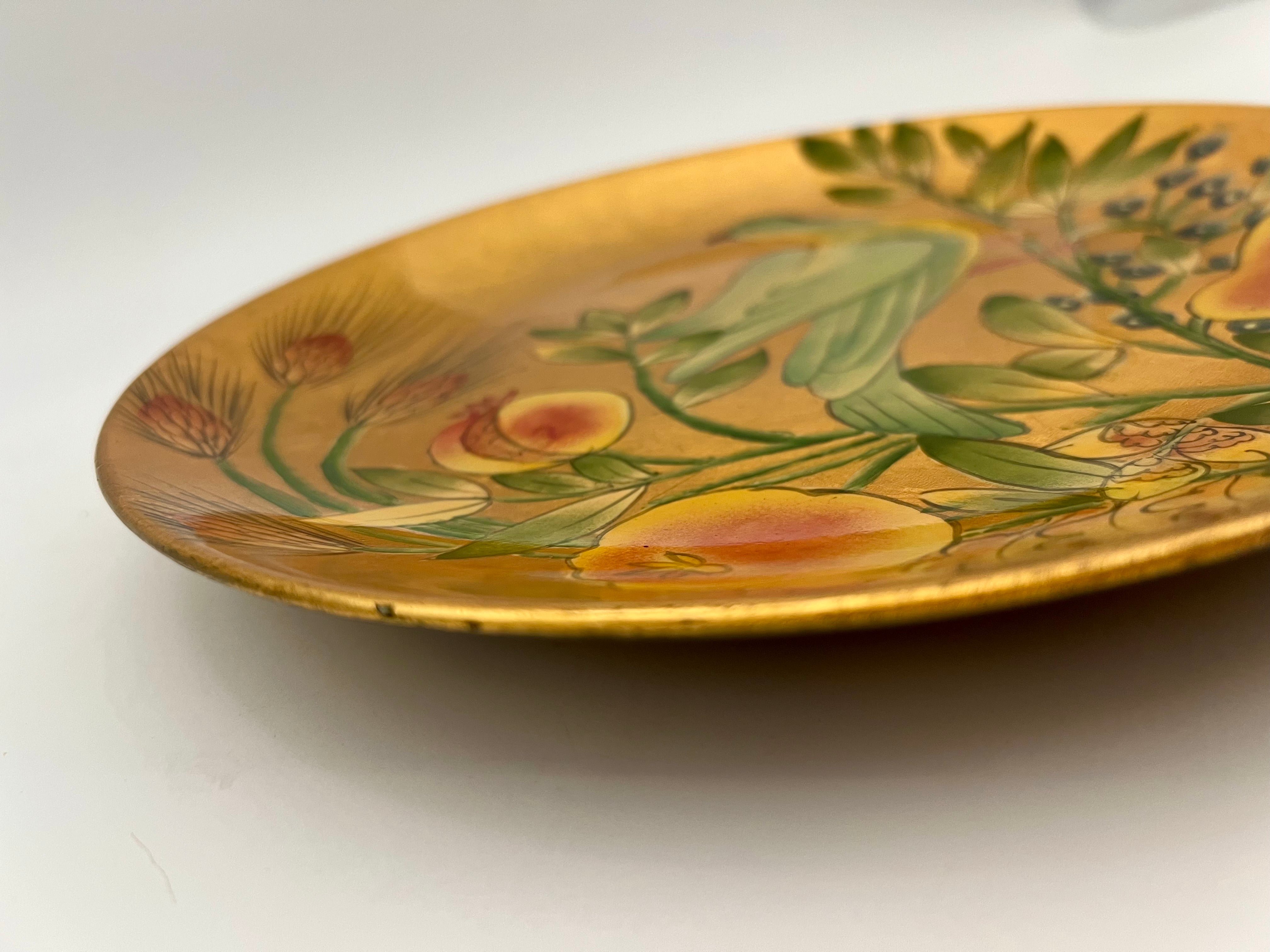 TOSCANA ITALY HAND-PAINTED BIRD AND BOTANICAL DECORATIVE PLATE — IMPORTED BY SCULLY & SCULLY