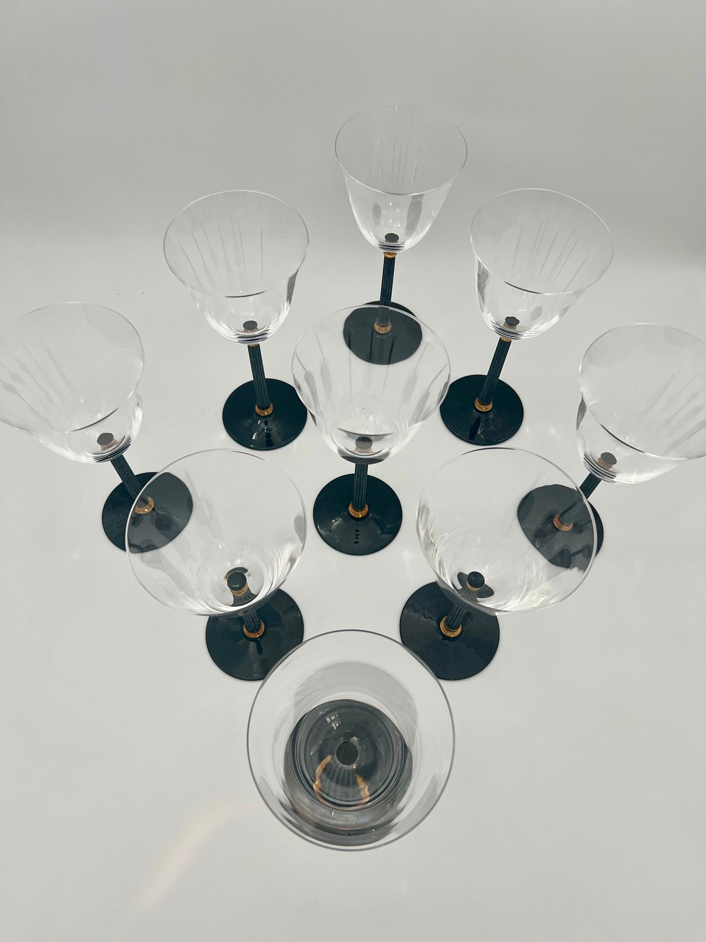 VINTAGE set of 8 1990s SASAKI TUCANO BLACK STEM WITH GOLD ACCENT WATER/WINE GOBLET