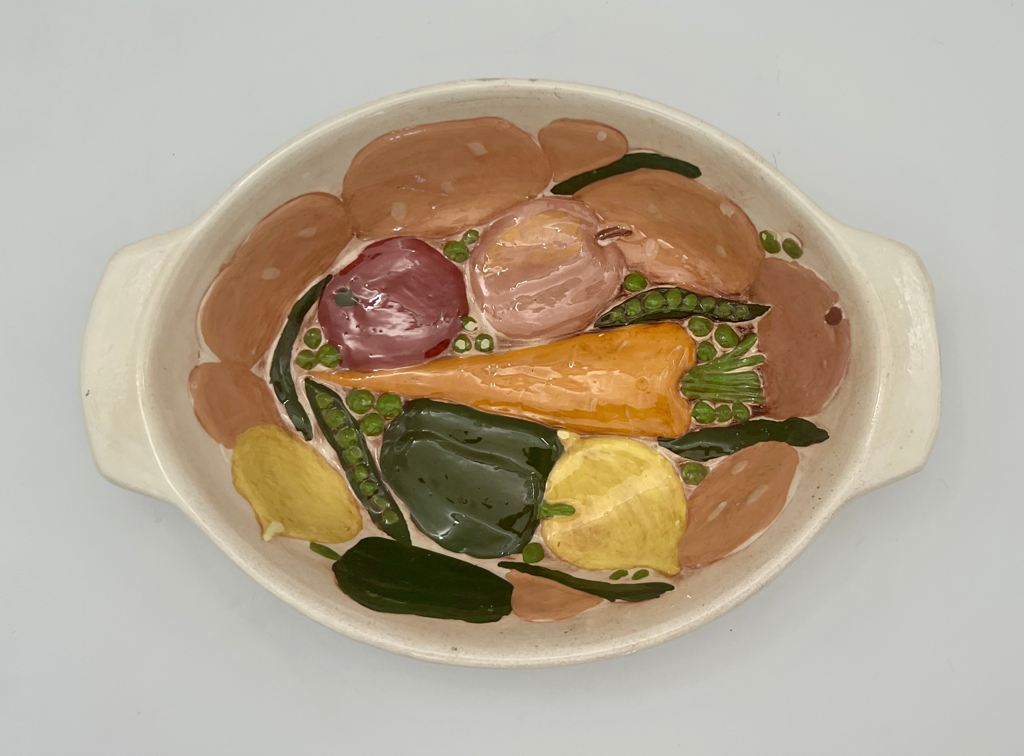 VINTAGE HAND-PAINTED VEGETABLE RELIEF CERAMIC CASSEROLE DISH – SIGNED “TH”, MID-CENTURY STUDIO POTTERY