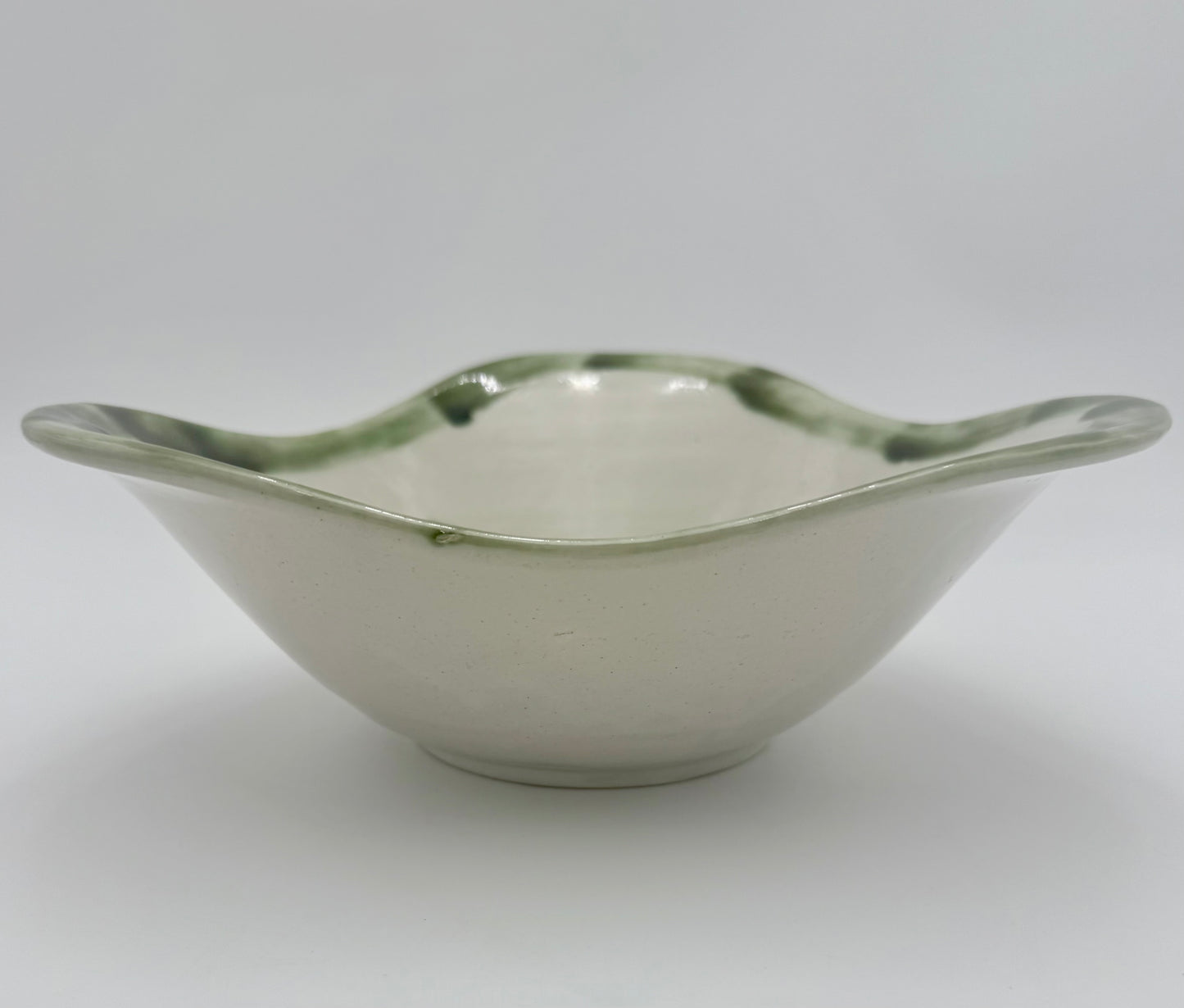 1950s JOHN B. TAYLOR HARVEST PATTERN CERAMIC TRIANGULAR SERVING BOWL