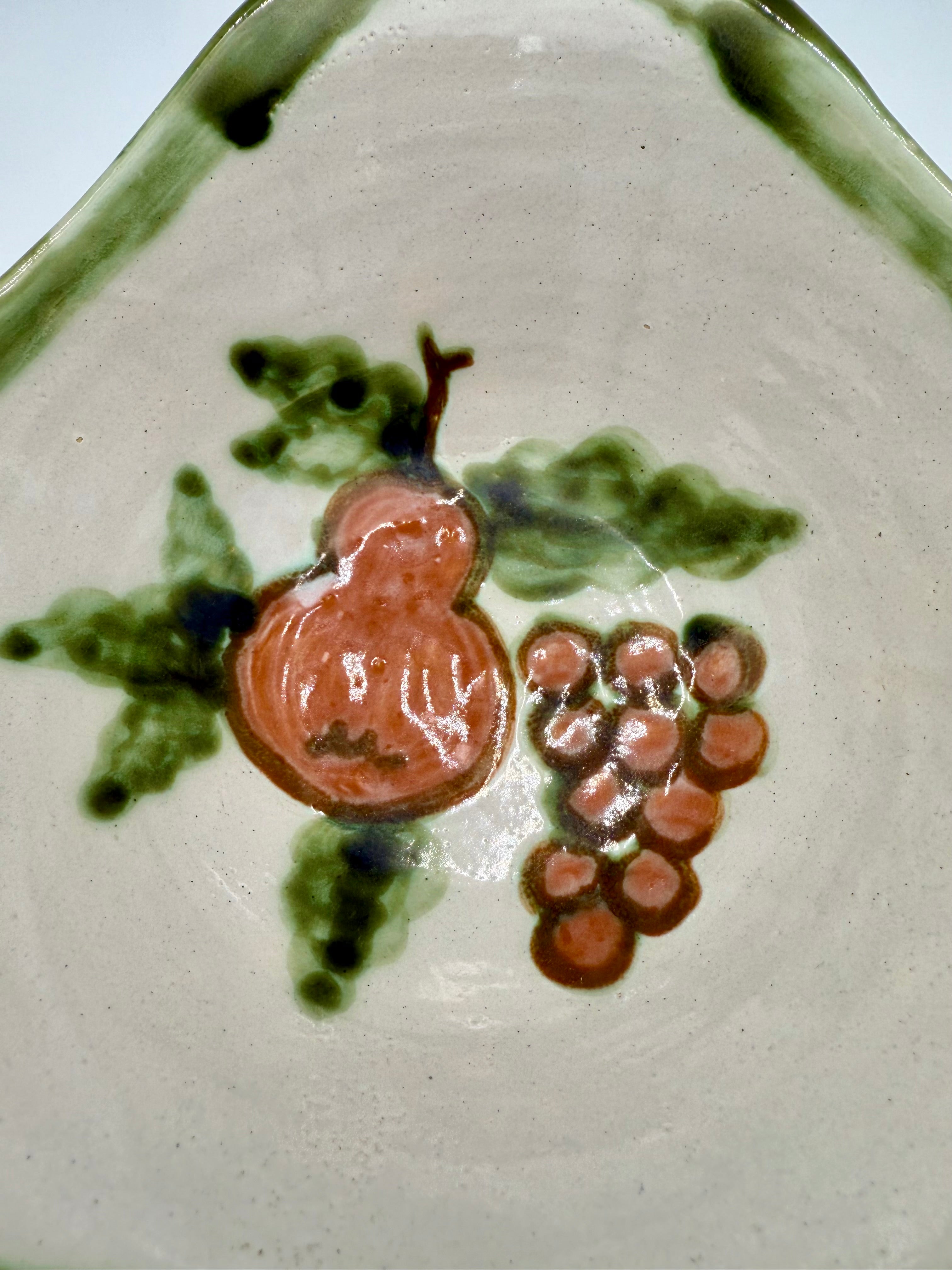 VINTAGE JOHN B. TAYLOR HAND PAINTED FRUIT BOWL • Mid Century USA Pottery • 1950s Tri-Lobed Studio Bowl
