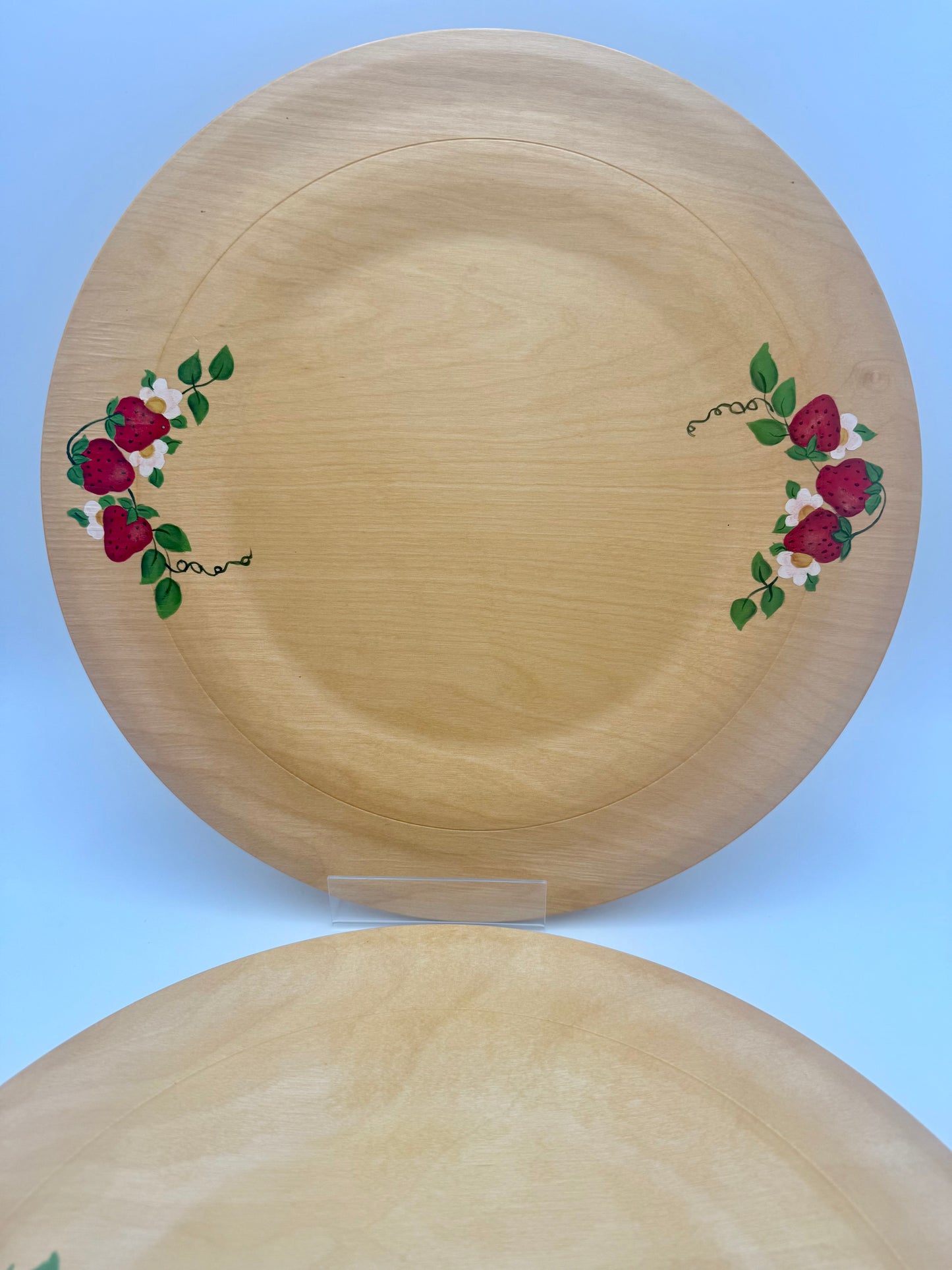 SET OF 4 WOODEN CHARGERS/PLATTERS WITH STRAWBERRIES