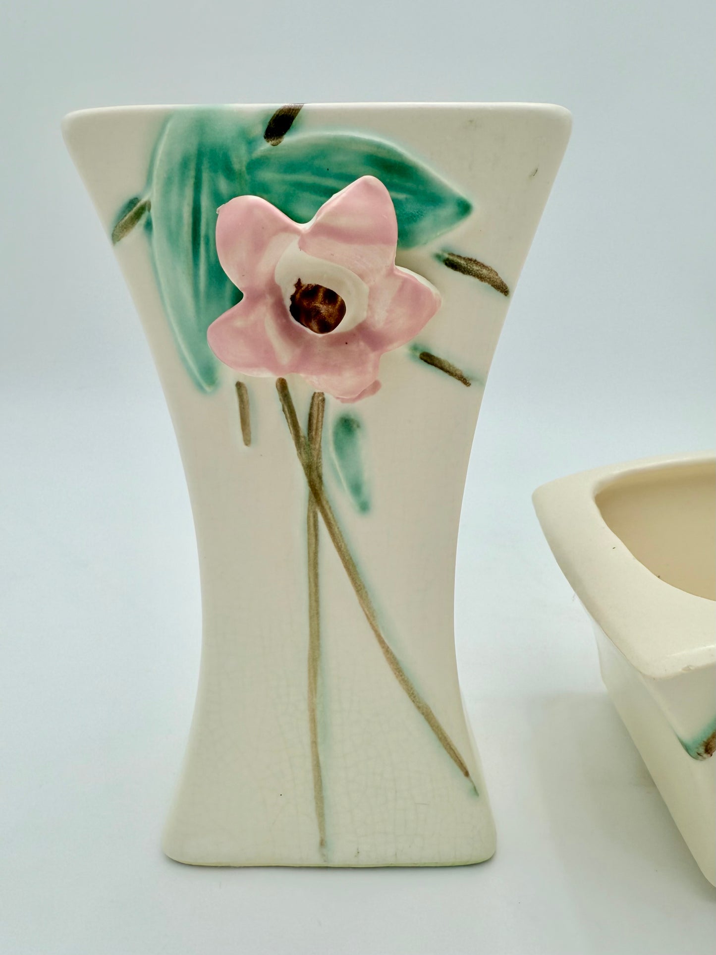 1940s McCOY POTTERY BLOSSOM VASE AND PLANTER SET