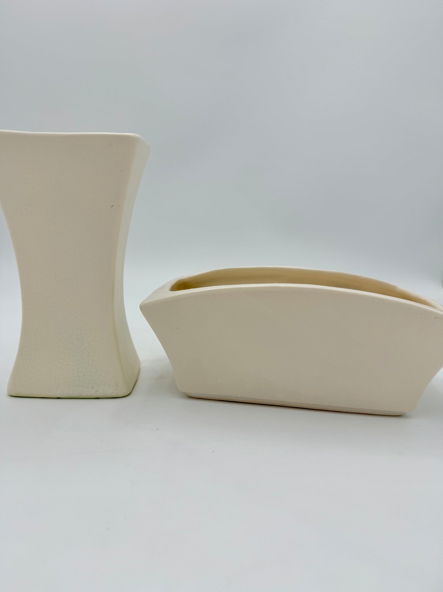 1940s McCOY POTTERY BLOSSOM VASE AND PLANTER SET