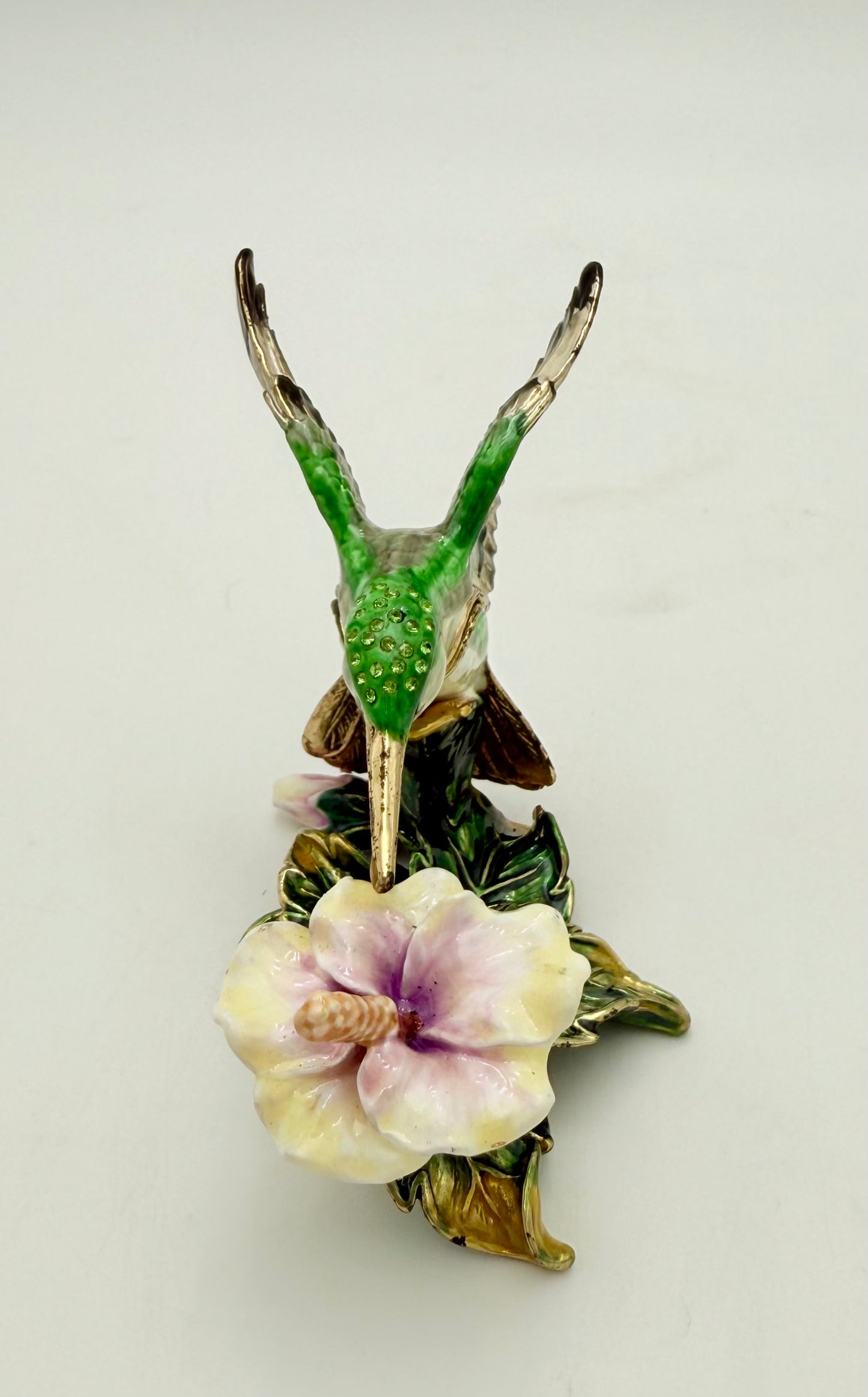 VINTAGE GREEN HUMMINGBIRD WITH CRYSTALS JEWELRY/TRINKET BOX