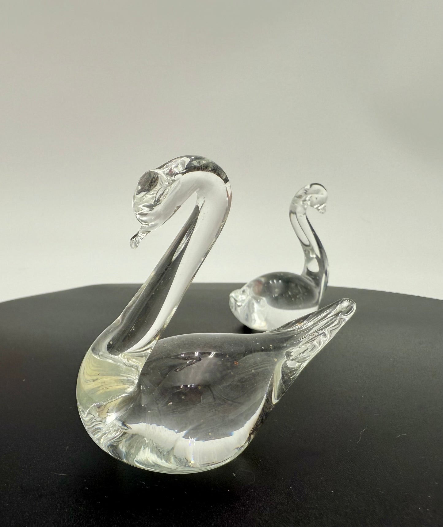 TRIO OF VINTAGE ART GLASS SWAN AND DUCK GLASS FIGURINES, SWEDEN