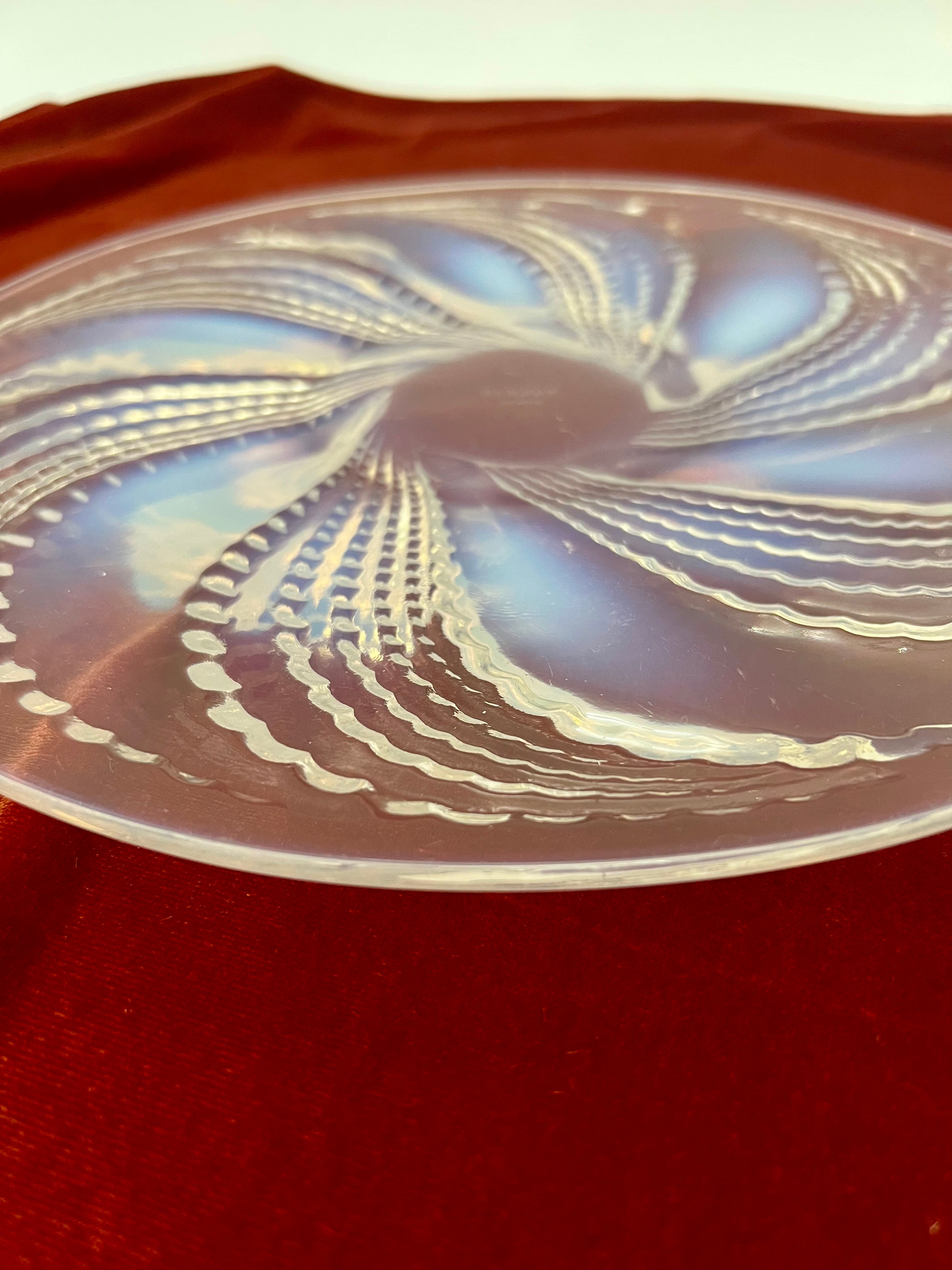R. LALIQUE FRANCE “SPIRALES” ART DECO 10.5″ CRYSTAL BOWL – RENÉ LALIQUE DESIGN C. 1935