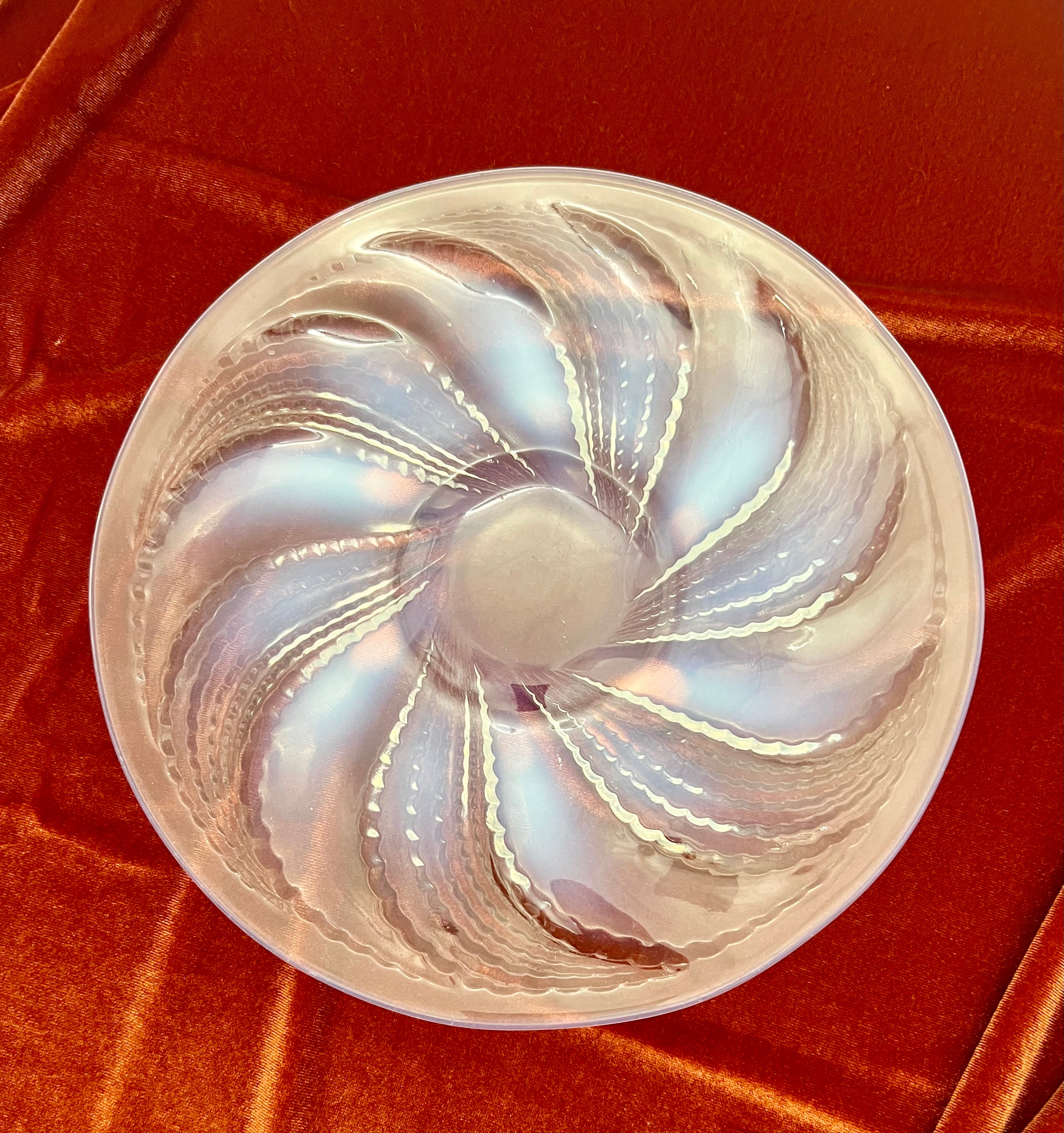 R. LALIQUE FRANCE “SPIRALES” ART DECO 10.5″ CRYSTAL BOWL – RENÉ LALIQUE DESIGN C. 1935