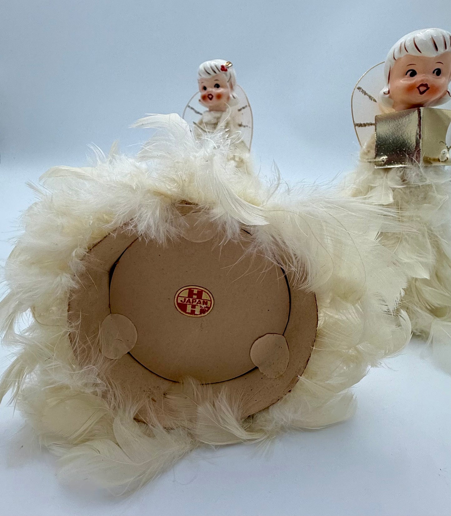 TRIO OF 1950s HOLT HOWARD PORCELAIN IVORY FEATHER CHRISTMAS ANGELS