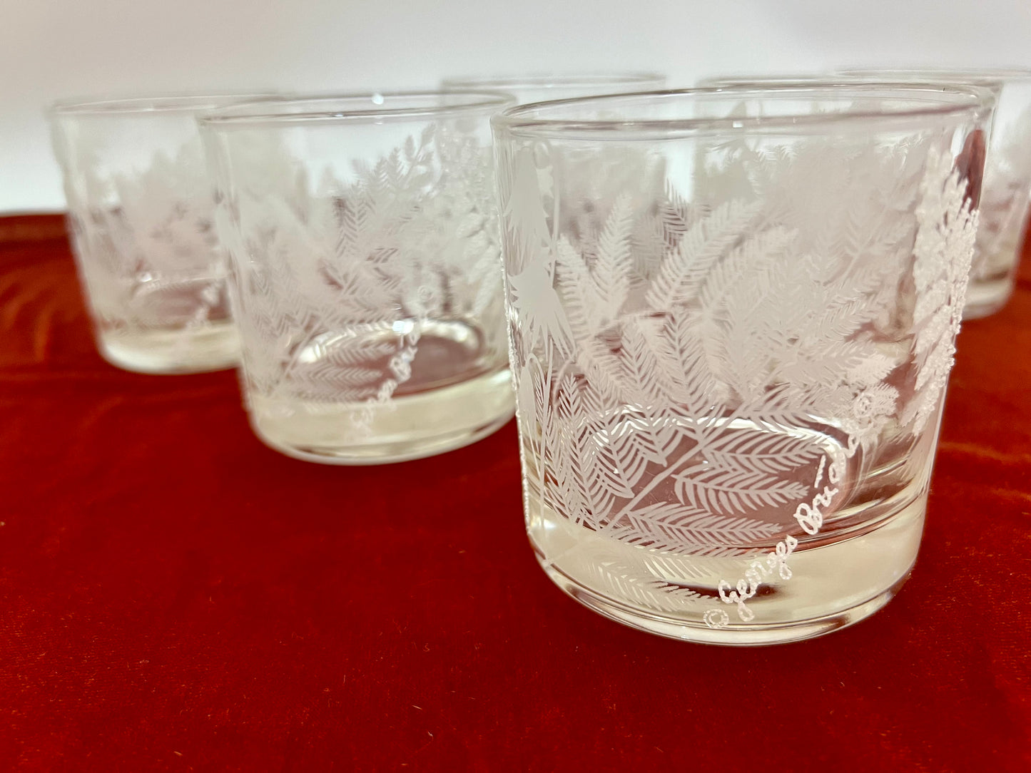 MINT CONDITION GEORGES BRIARD OLD-FASHIONED ROCKS GLASSES WITH A WINTER (HOLIDAY)LEAF DESIGN