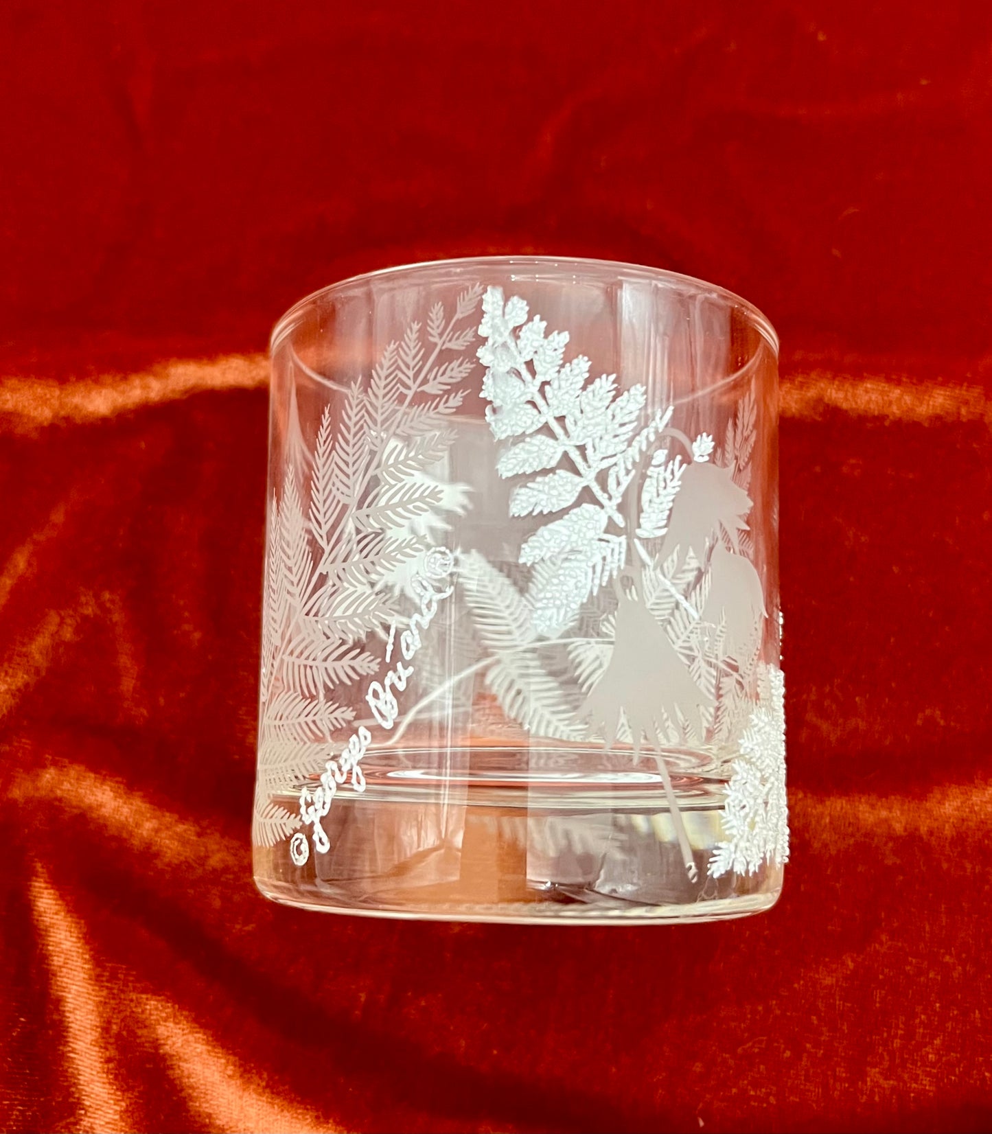 MINT CONDITION GEORGES BRIARD OLD-FASHIONED ROCKS GLASSES WITH A WINTER (HOLIDAY)LEAF DESIGN