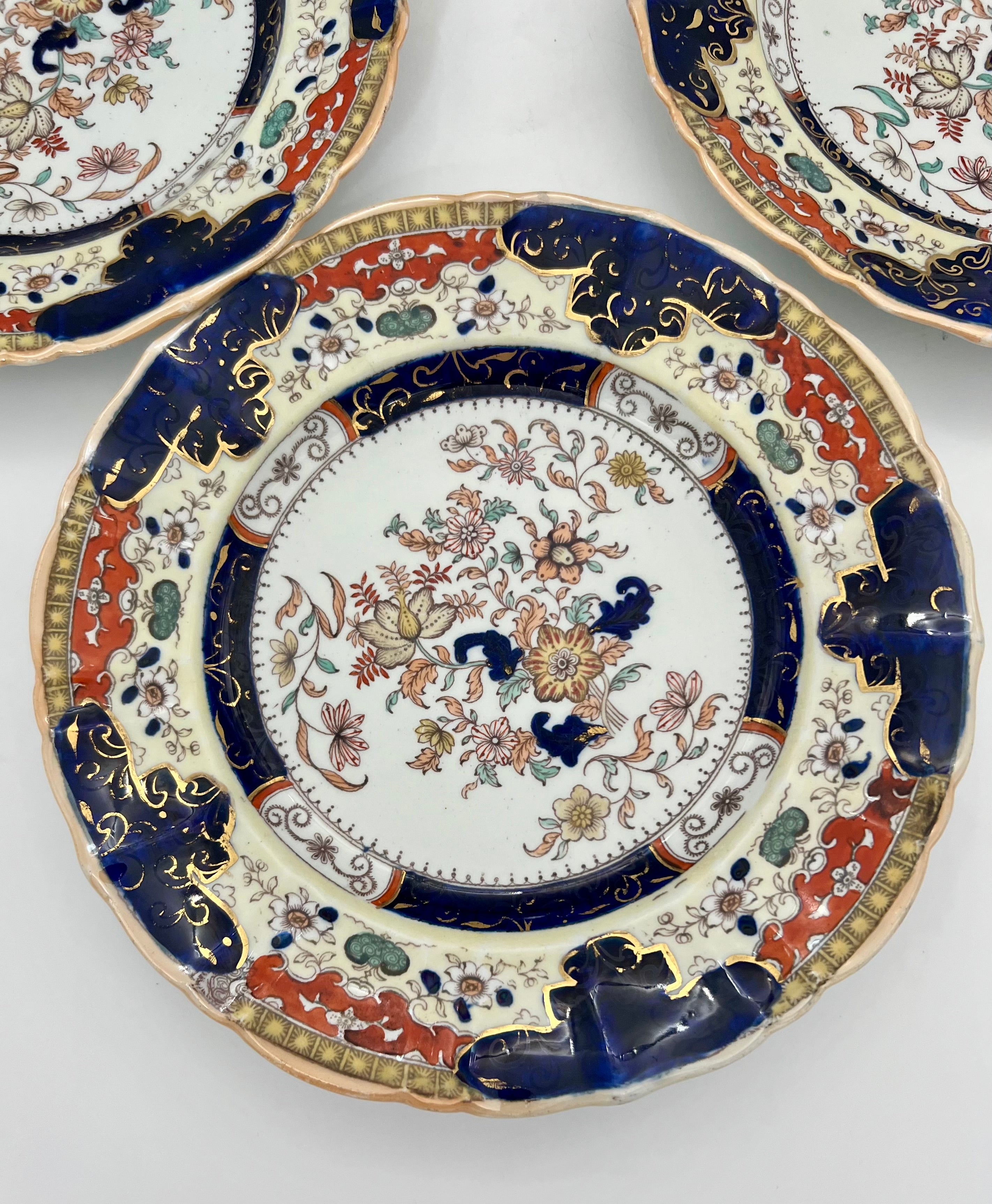 SET OF 4 ANTIQUE MASON’S IRONSTONE IMARI DINNER PLATES 10.5” | MID 19TH CENTURY ENGLISH CHINOISERIE