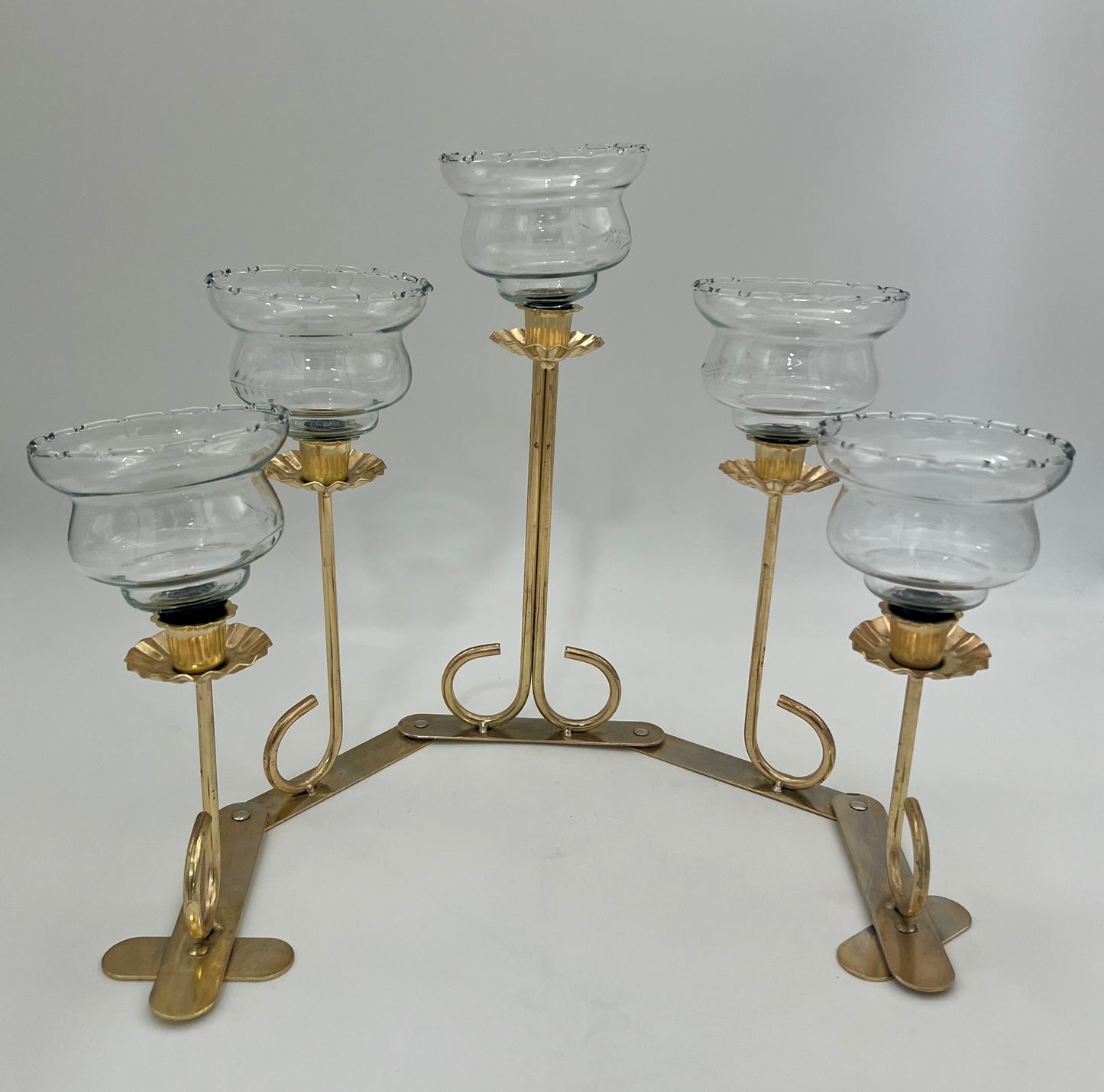 VINTAGE SOLID BRASS ADJUSTABLE CANDELABRA