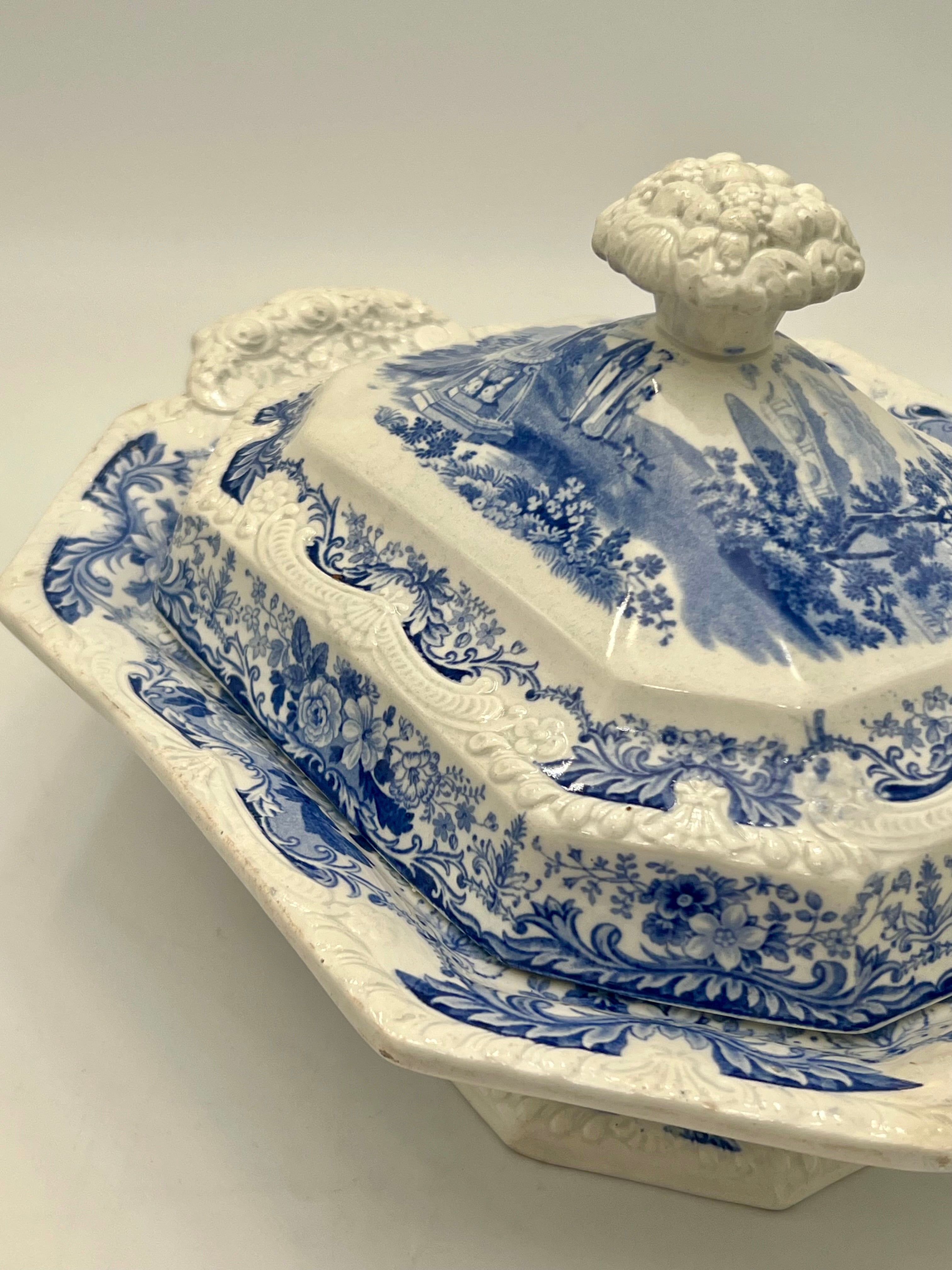 EARLY 19TH CENTURY J. & W. RIDGWAY INDIA TEMPLE STONE CHINA COVERED DISH WITH STAND c.1825–1835