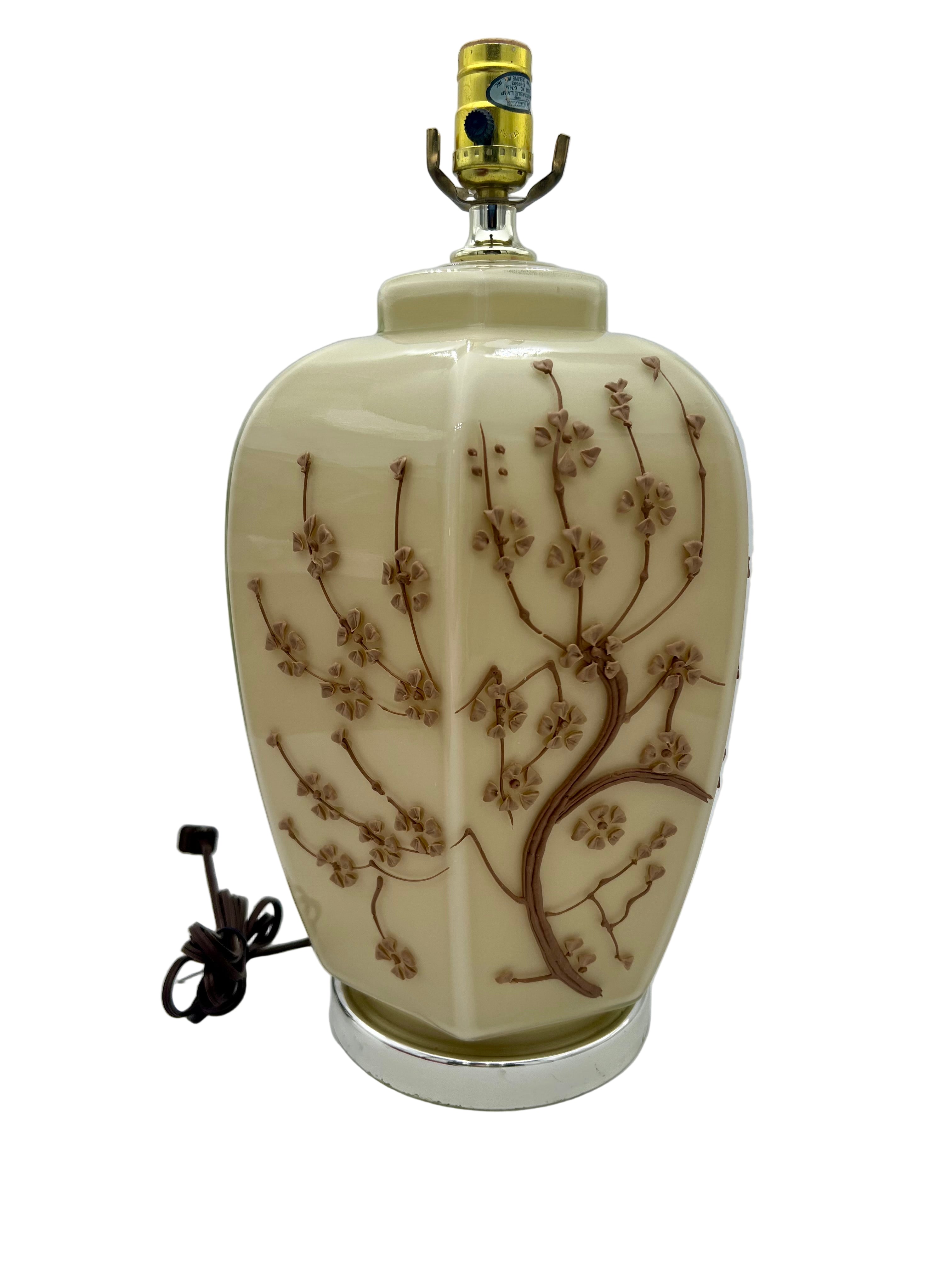 VINTAGE GLAZED CERAMIC CHERRY BLOSSOM TABLE LAMP WITH RAISED FLORAL RELIEF – HOLLYWOOD REGENCY CHINOISERIE