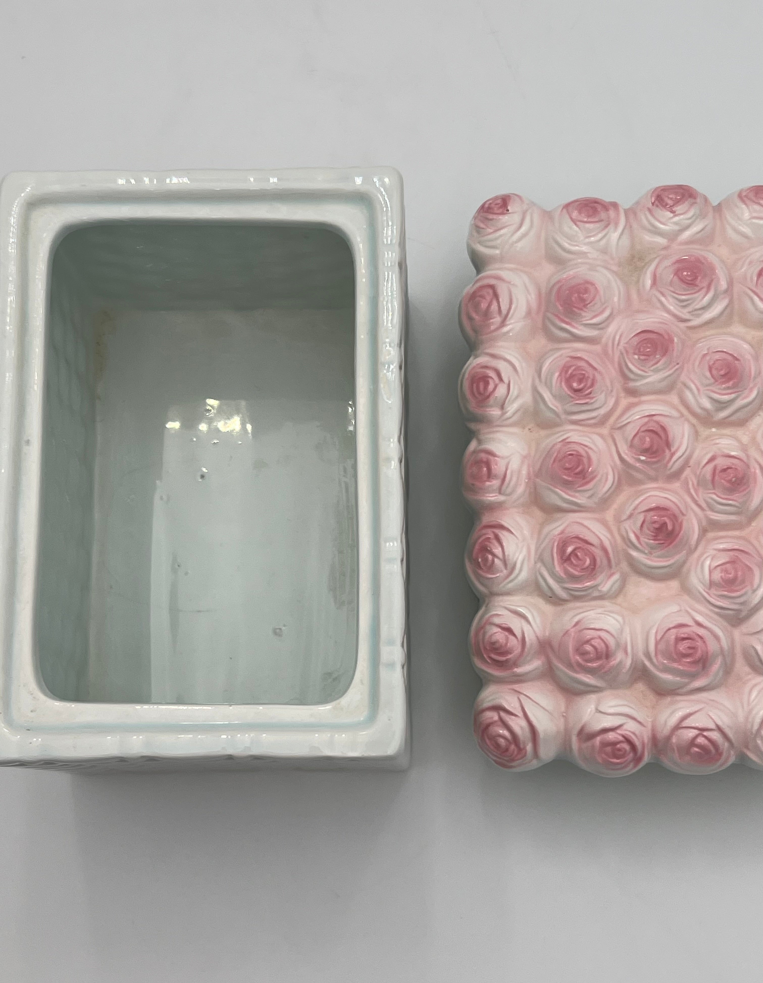 VINTAGE TWO’S COMPANY ROSE CERAMIC PLANTER BOX WITH LID – PASTEL FLORAL BASKETWEAVE CACHEPOT – COTTAGECORE DECOR