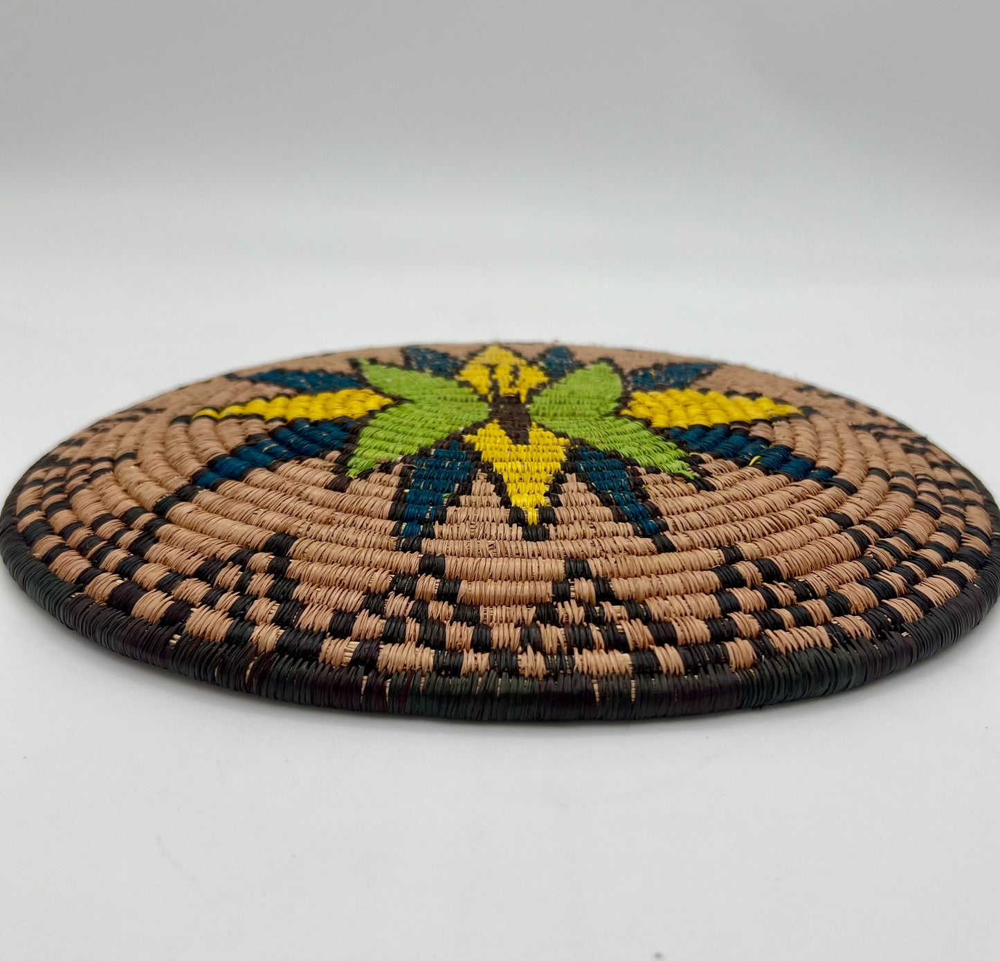 VINTAGE BUTTERFLY NATIVE AMERICAN WOVEN WALL PLATE
