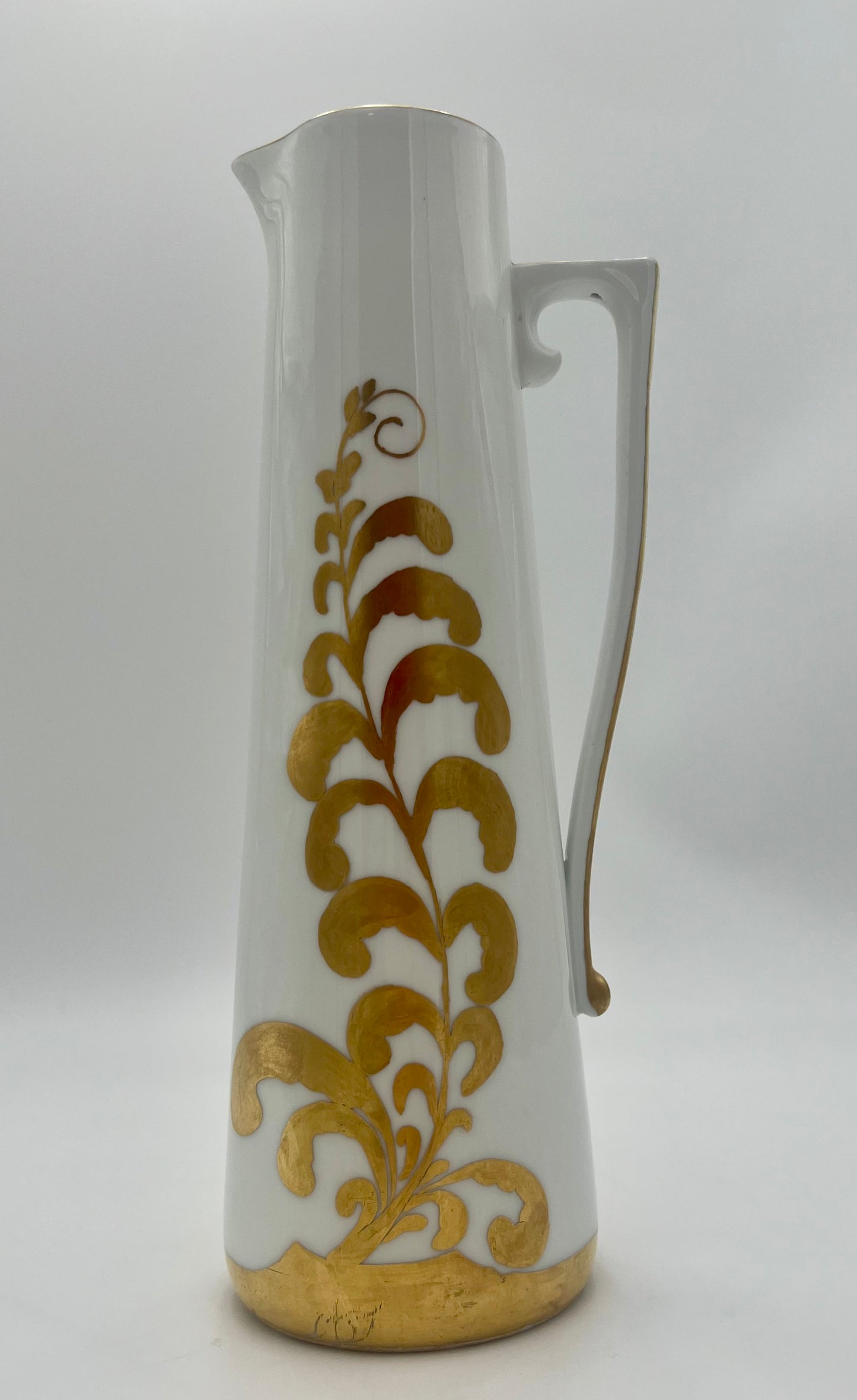 VINTAGE GERMAN WHITE AND GOLD PORCELAIN HAND PAINTED PITCHER/VASE