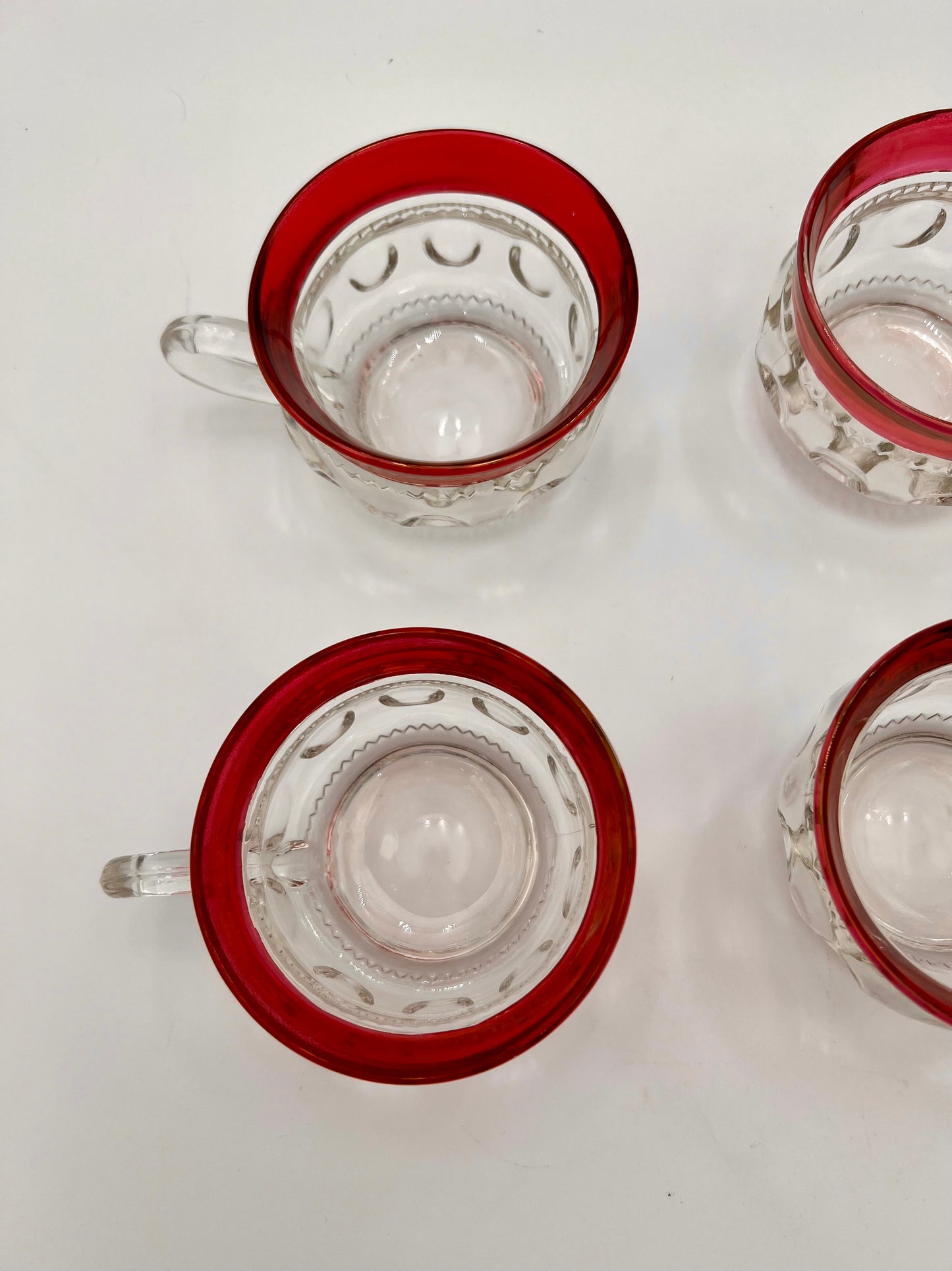 RARE MID-CENTURY PUNCH BOWL CUP SET OF 4 VINTAGE KINGS CROWN RUBY RED THUMBPRINT