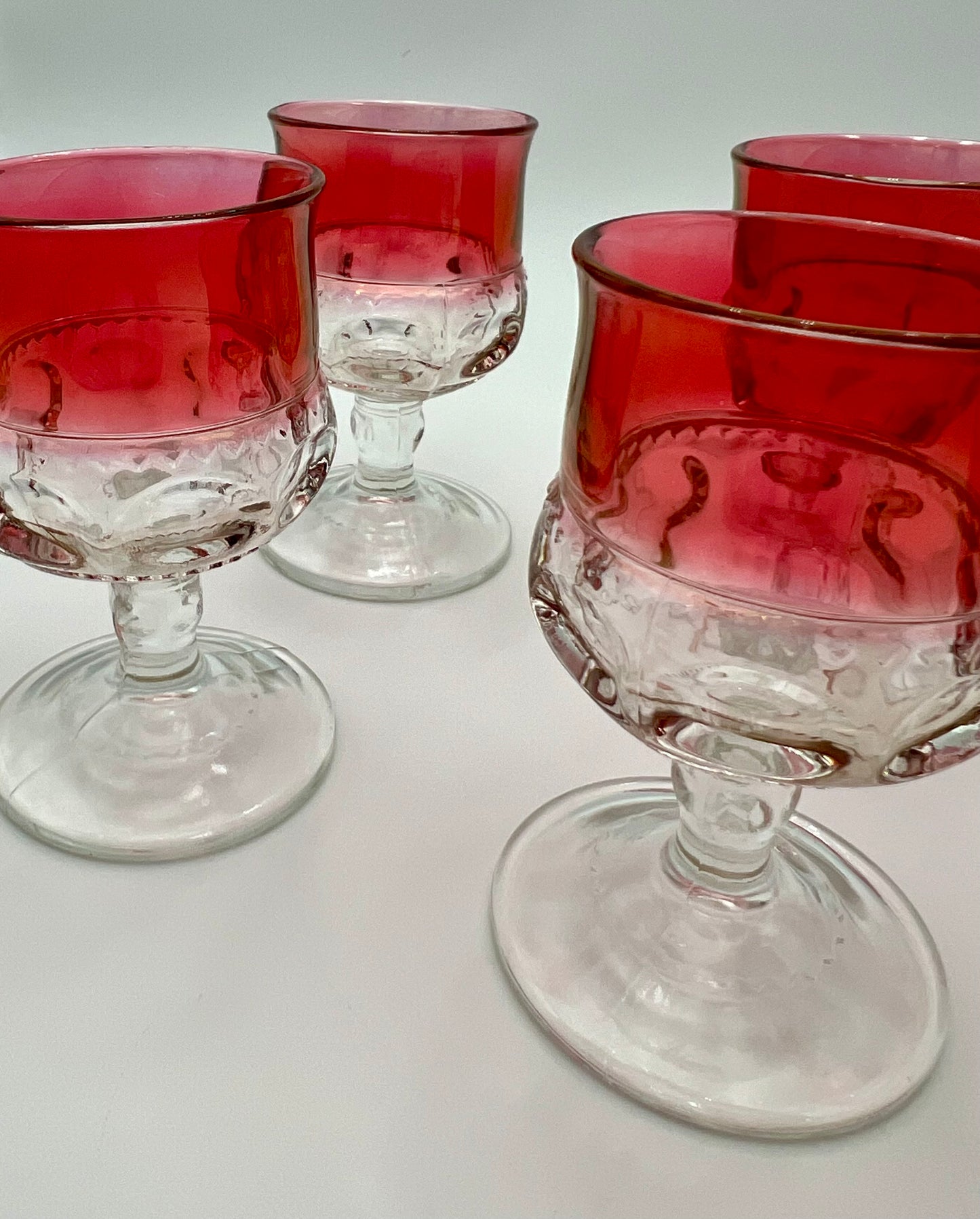 VINTAGE KINGS CROWN THUMBPRINT RUBY FLASH CORDIAL GLASSES – SET OF 6 MID CENTURY RED STEMWARE