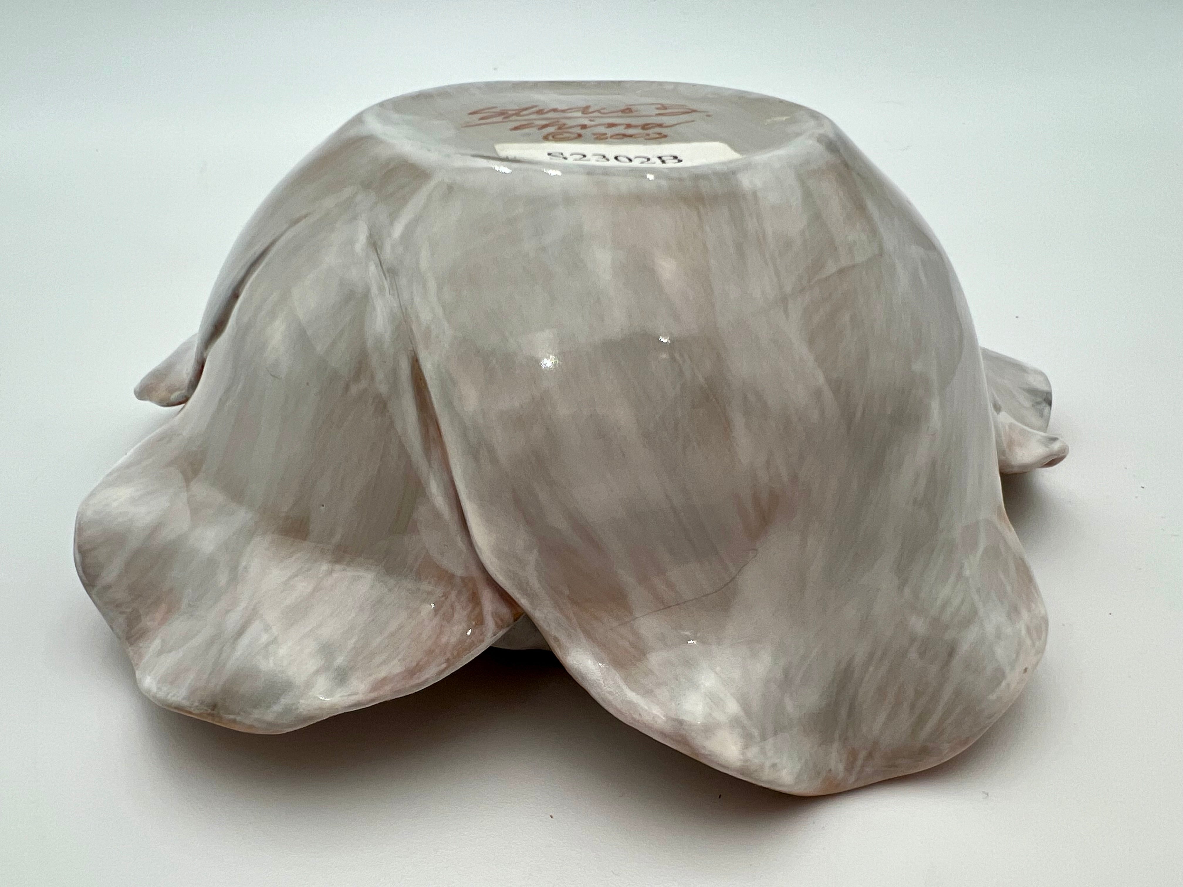 STUDIO Z 2003 CERAMIC FLOWER BOWL – HAND-PAINTED LAYERED PETALS – WHITE & SIENNA GLAZE – SCULPTURAL FLORAL DECOR