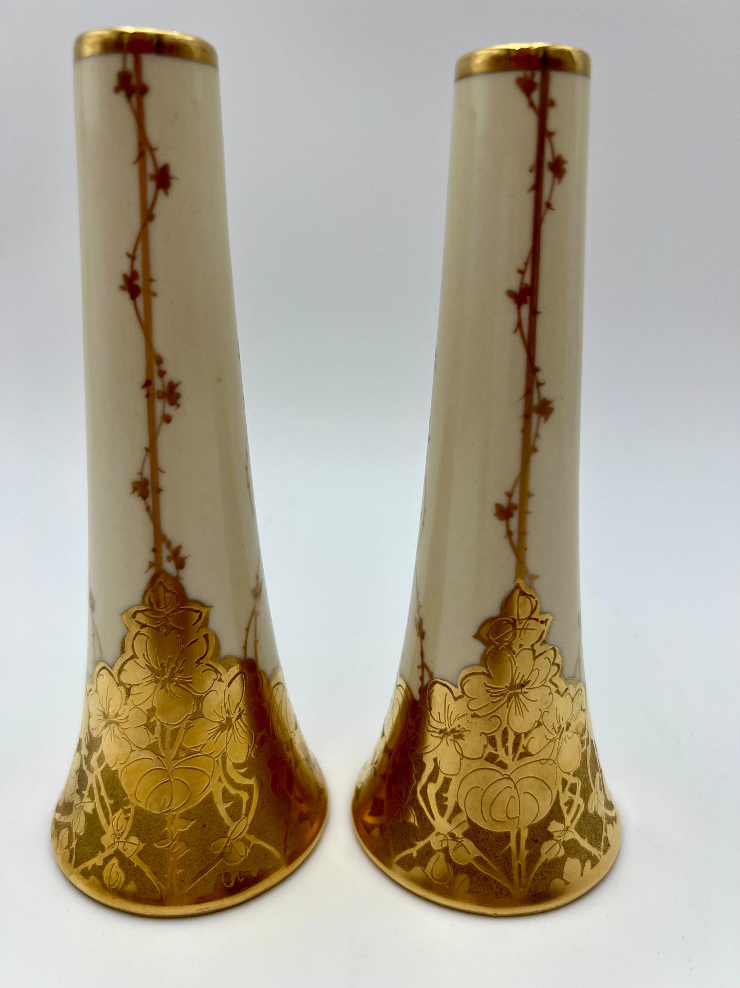 1920’S ART DECO 22K GOLD STEINER STUDIOS SALT AND PEPPER SHAKERS