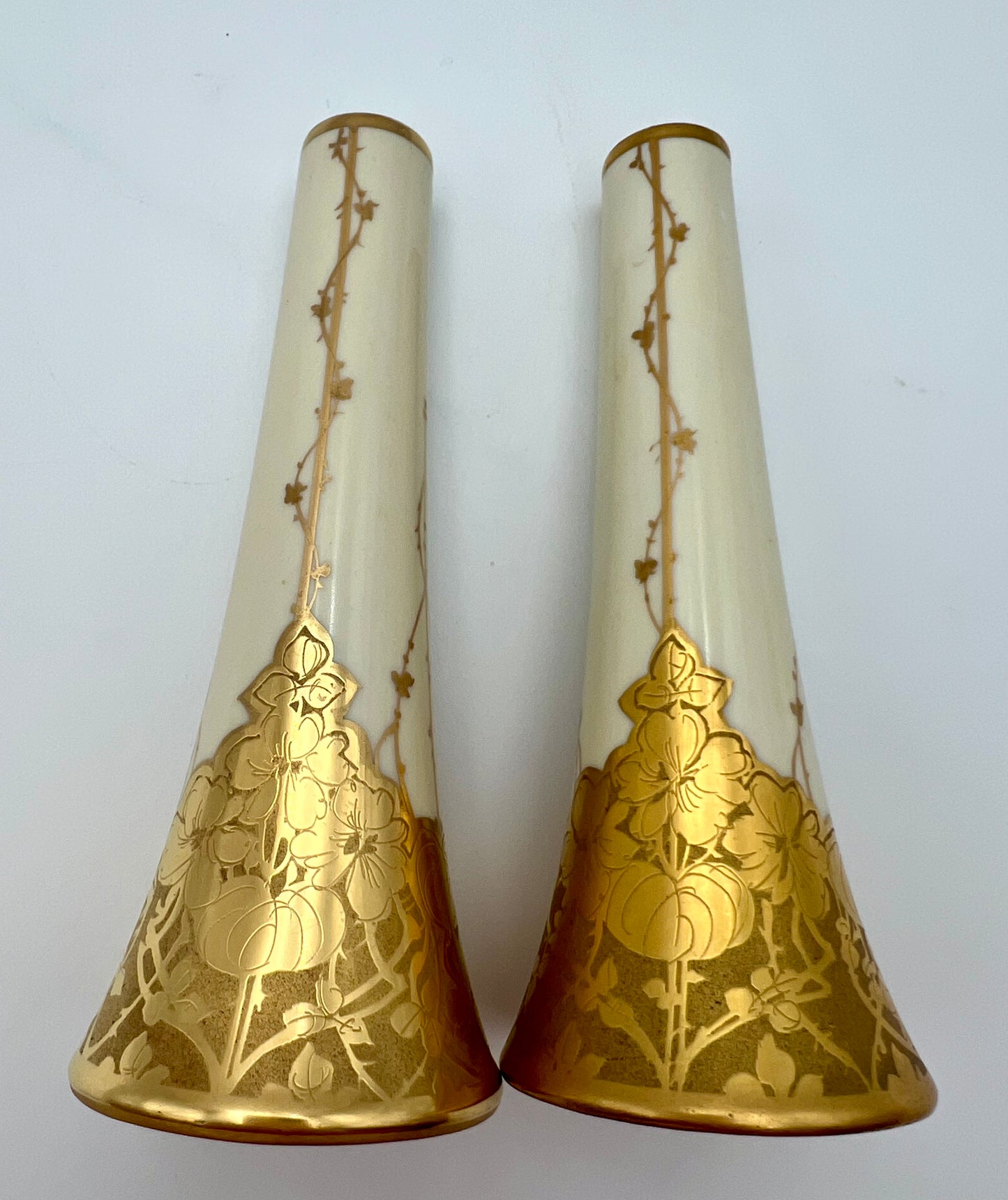 1920’S ART DECO 22K GOLD STEINER STUDIOS SALT AND PEPPER SHAKERS
