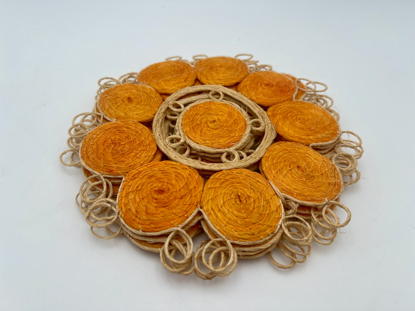 VINATGE MID CENTURY NEVER USED SALAD PLATE ORANGE PLACEMATS SET OF 6