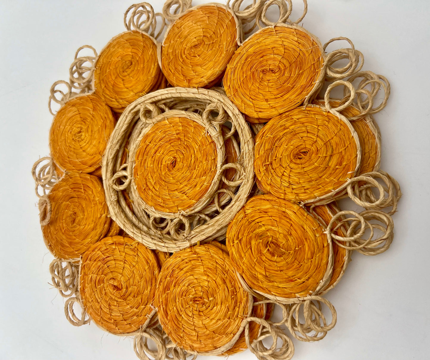 VINATGE MID CENTURY NEVER USED SALAD PLATE ORANGE PLACEMATS SET OF 6