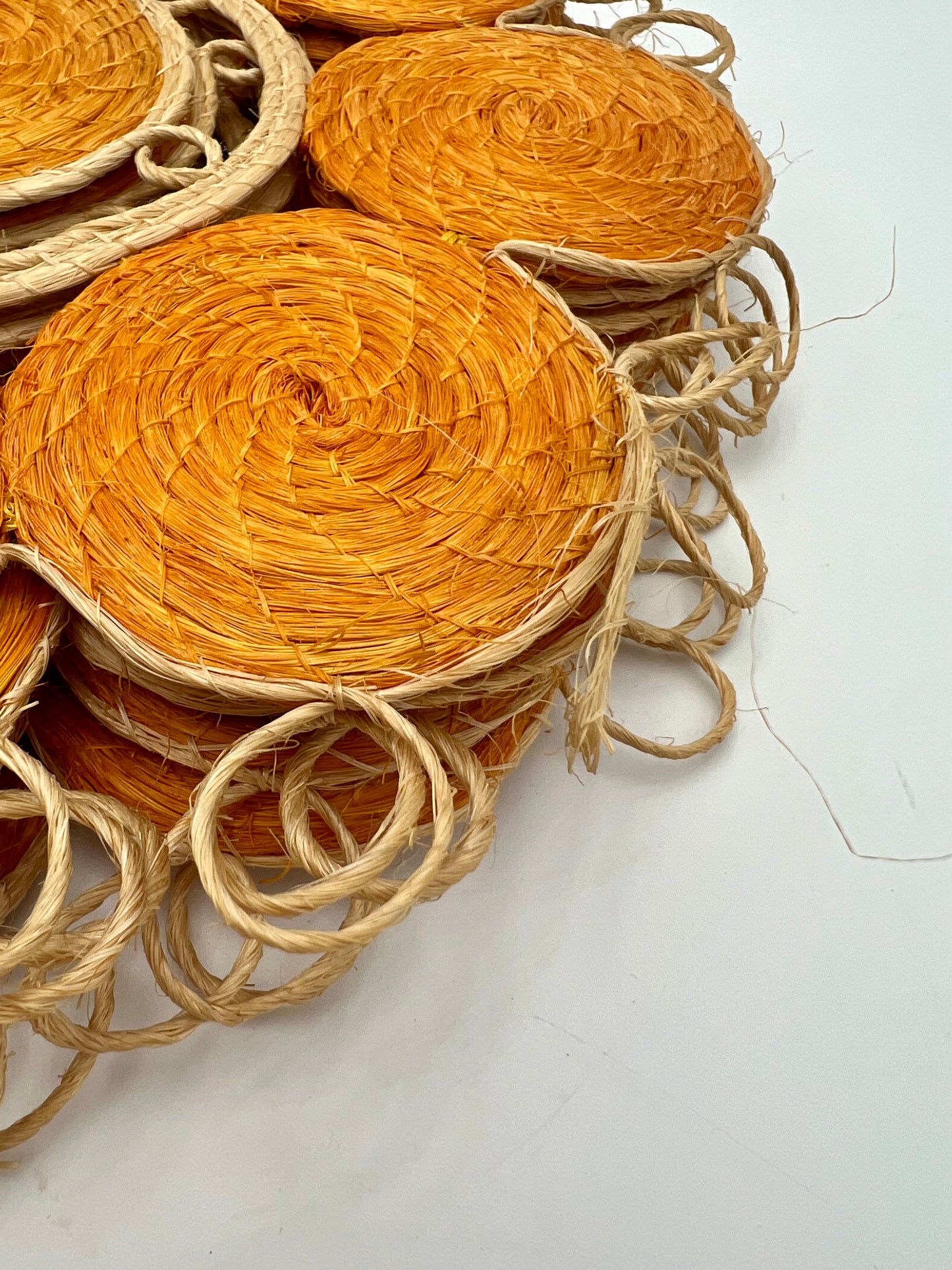 VINTAGE MID-CENTURY BRAND-NEW ORANGE DINNER PLATE PLACEMATS SET OF 6