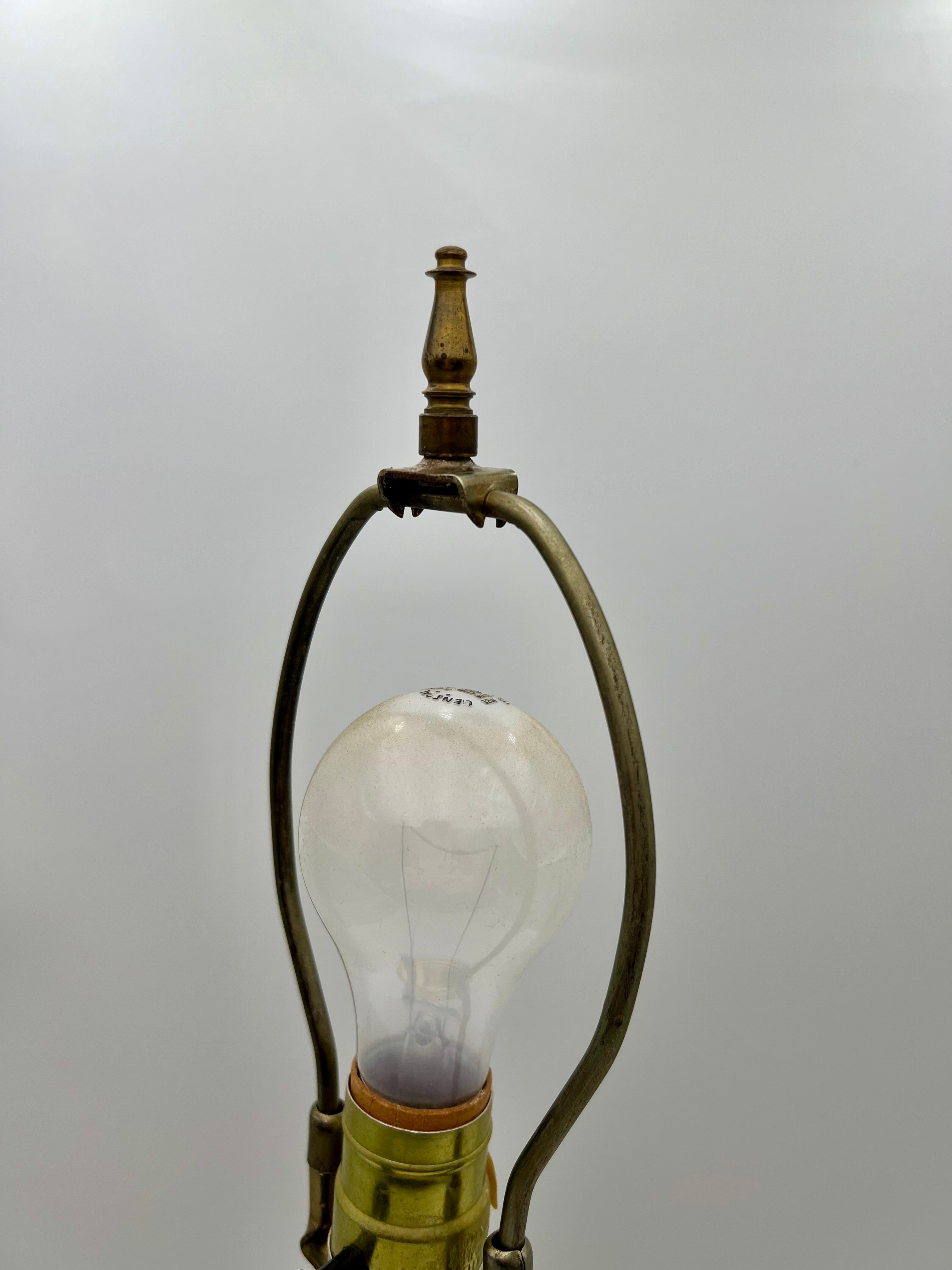 VINTAGE PEILL & PUTZLER HEAVY ART GLASS SWIRL LAMP WITH BRASS ACCENTS