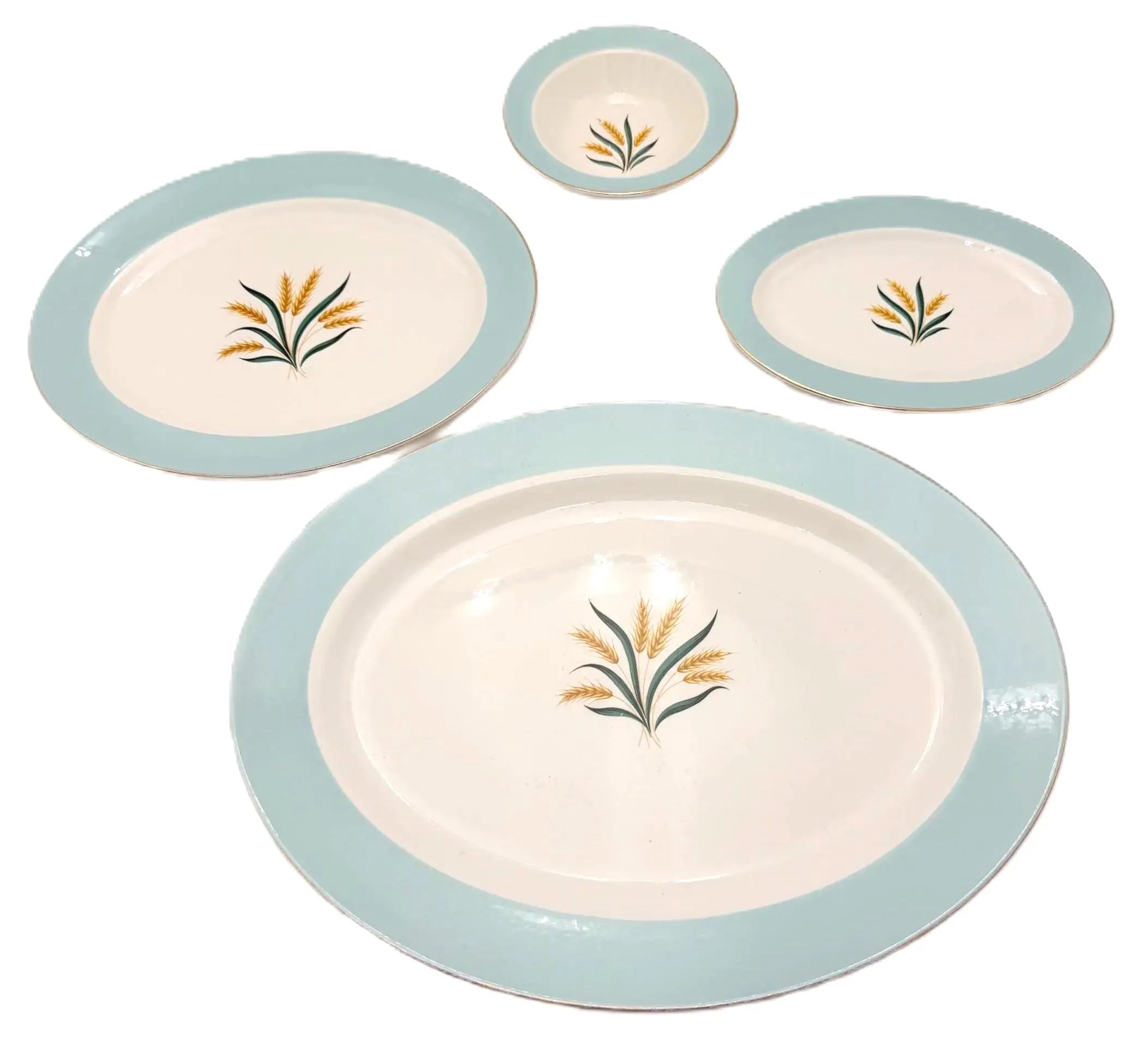 VINTAGE INTERNATIONAL D.S. CO. VIKING AQUA WHEAT FIVE-PIECE SERVING SET