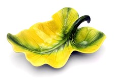 VINTAGE 1957 HULL POTTERY JUBILEE #405 YELLOW & GREEN TROPICAL LEAF DISH