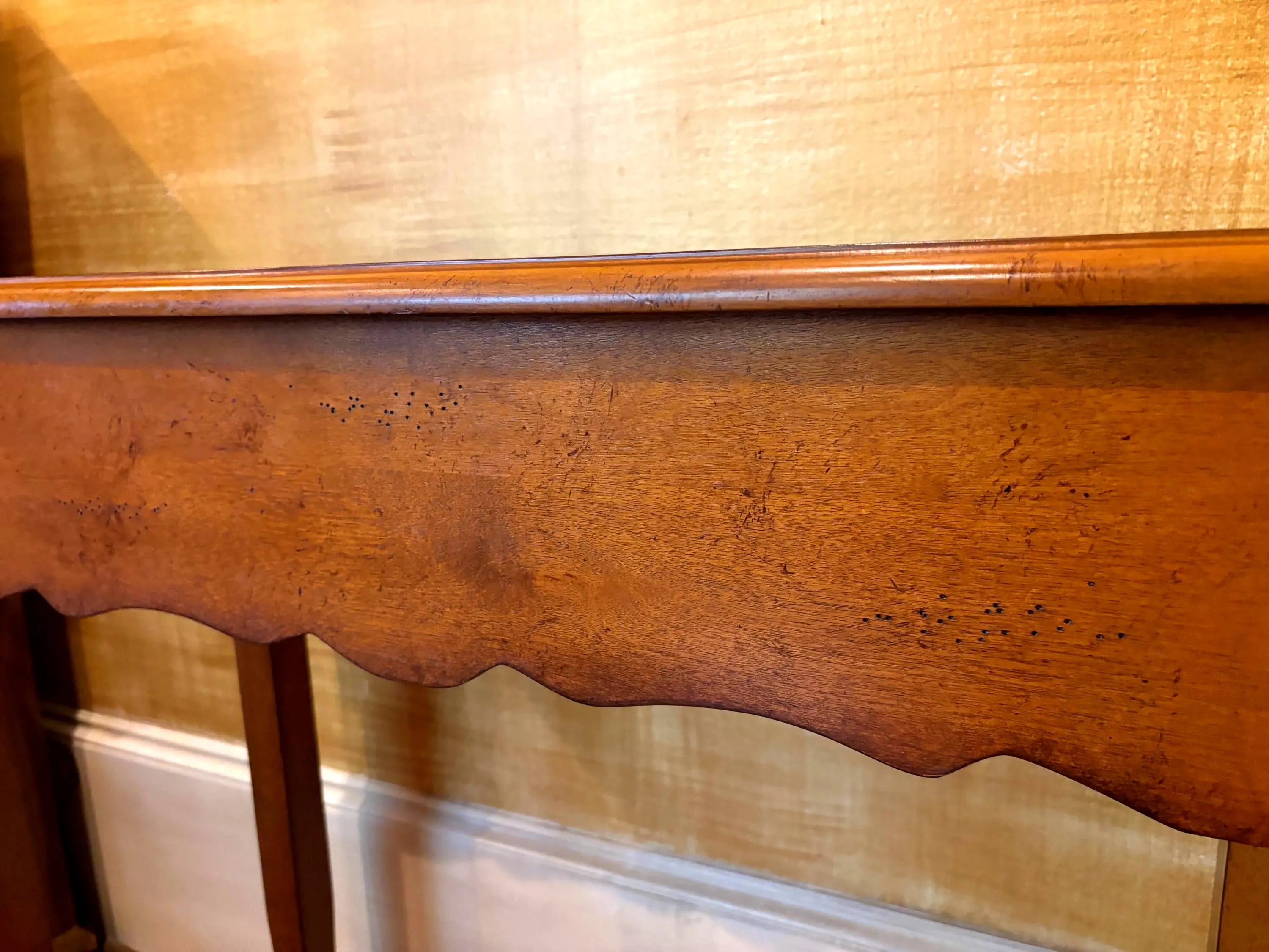 VINTAGE DISTRESSED WOOD NARROW CONSOLE TABLE – TRADITIONAL SLIM ENTRYWAY OR SOFA TABLE